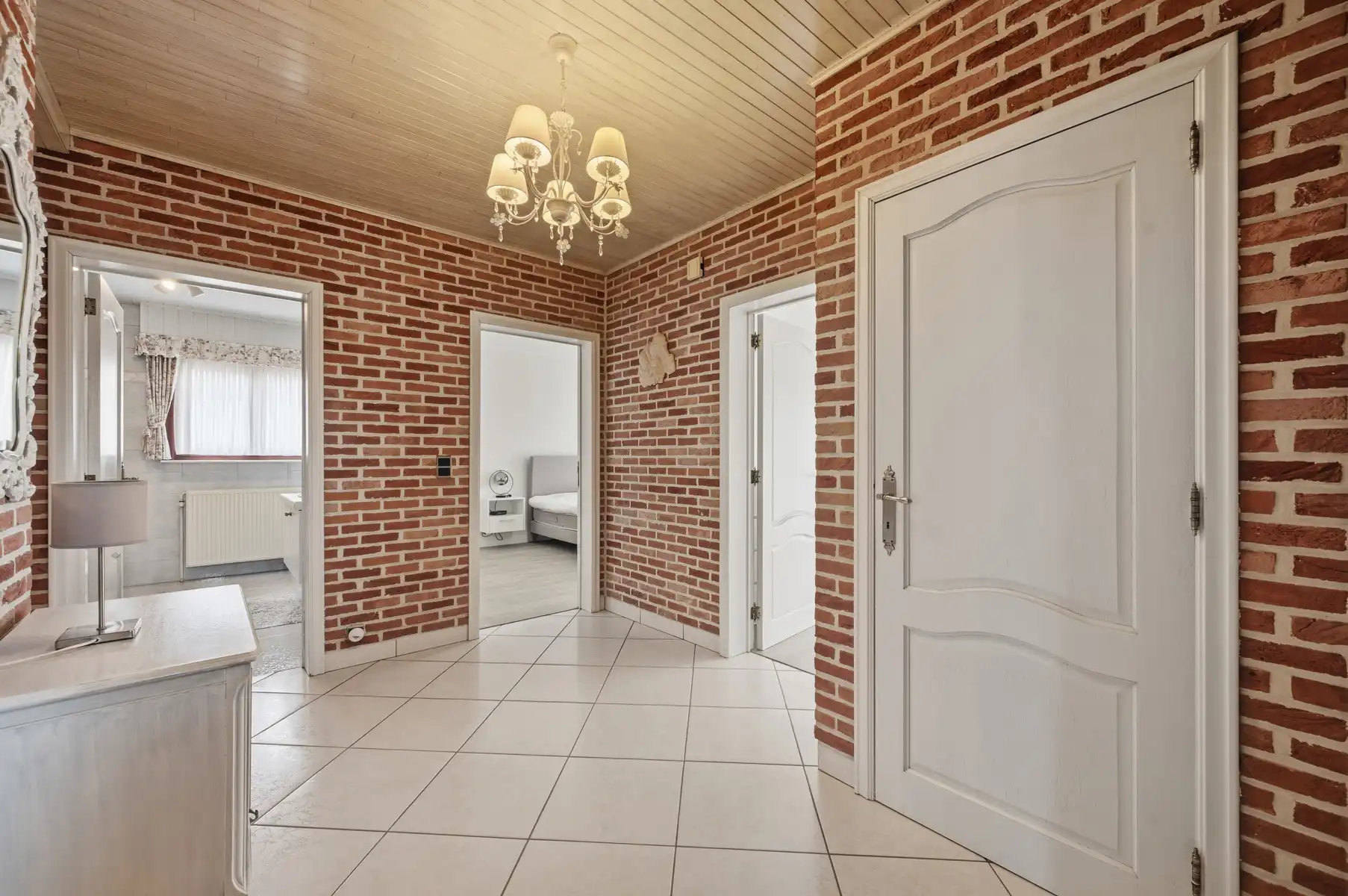 Woning met tuin en achterliggend weiland op ca. 76a  foto 11