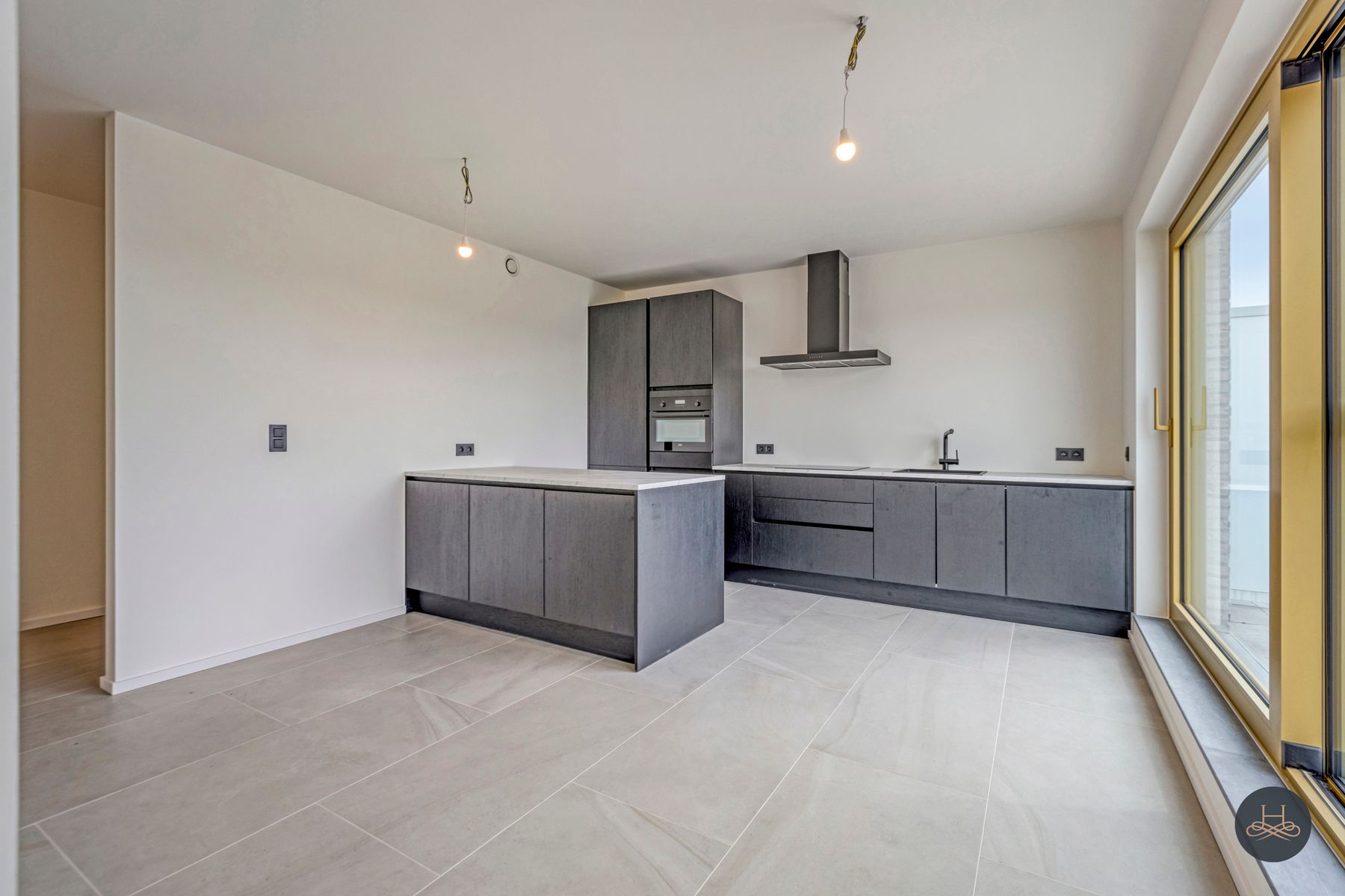 Prachtig 2 SLK dakappartement met staanplaats aan het water  foto 8
