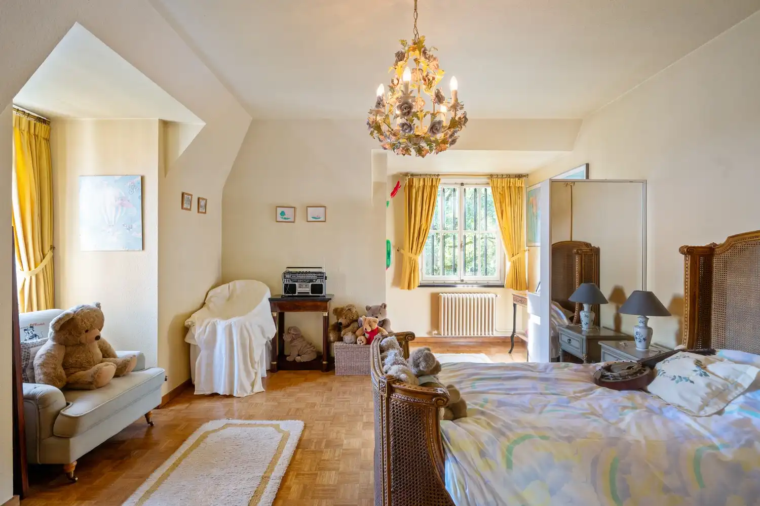 Ruime villa met 5 slpkrs, zwembad en handelsruimte op perceel van 3383m² te Berlaar foto 34
