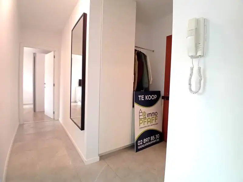 🌟 Te koop: Instapklaar en Energiezuinig Appartement in het Hart van Vilvoorde 🌟 foto {{pictureIndex}}