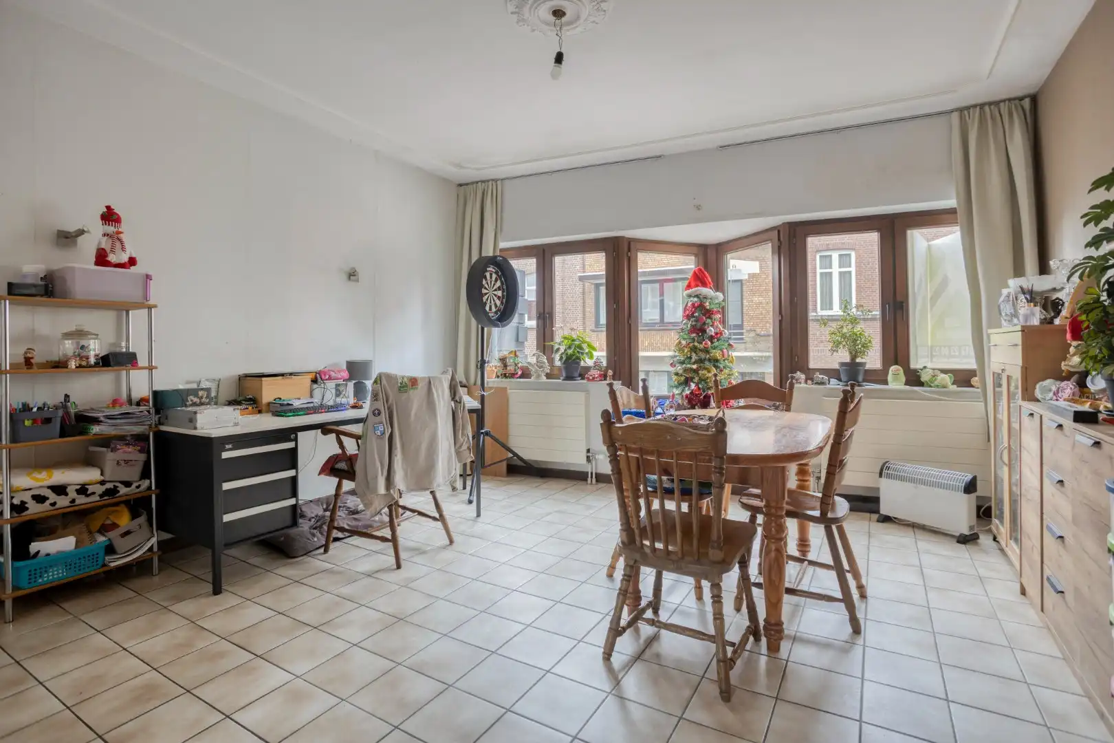 Gezellig ingerichte woning met garage, centrum Tongeren foto 2