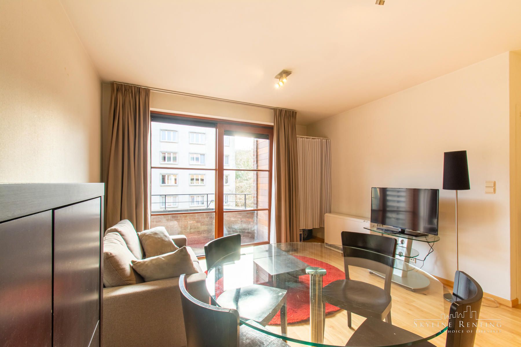 Gemeubileerd appartmenet - 1 slpk met terras foto 2