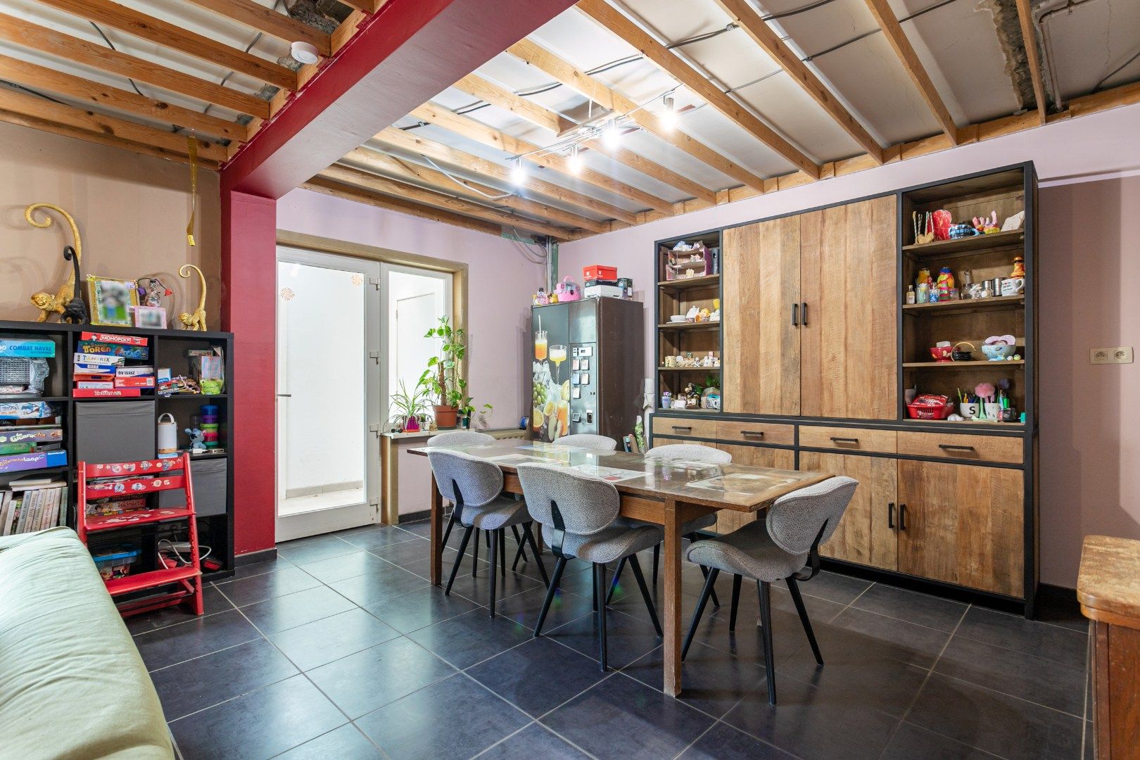 Op te frissen woning met 3 slpks en tuin te Roosdaal foto 8