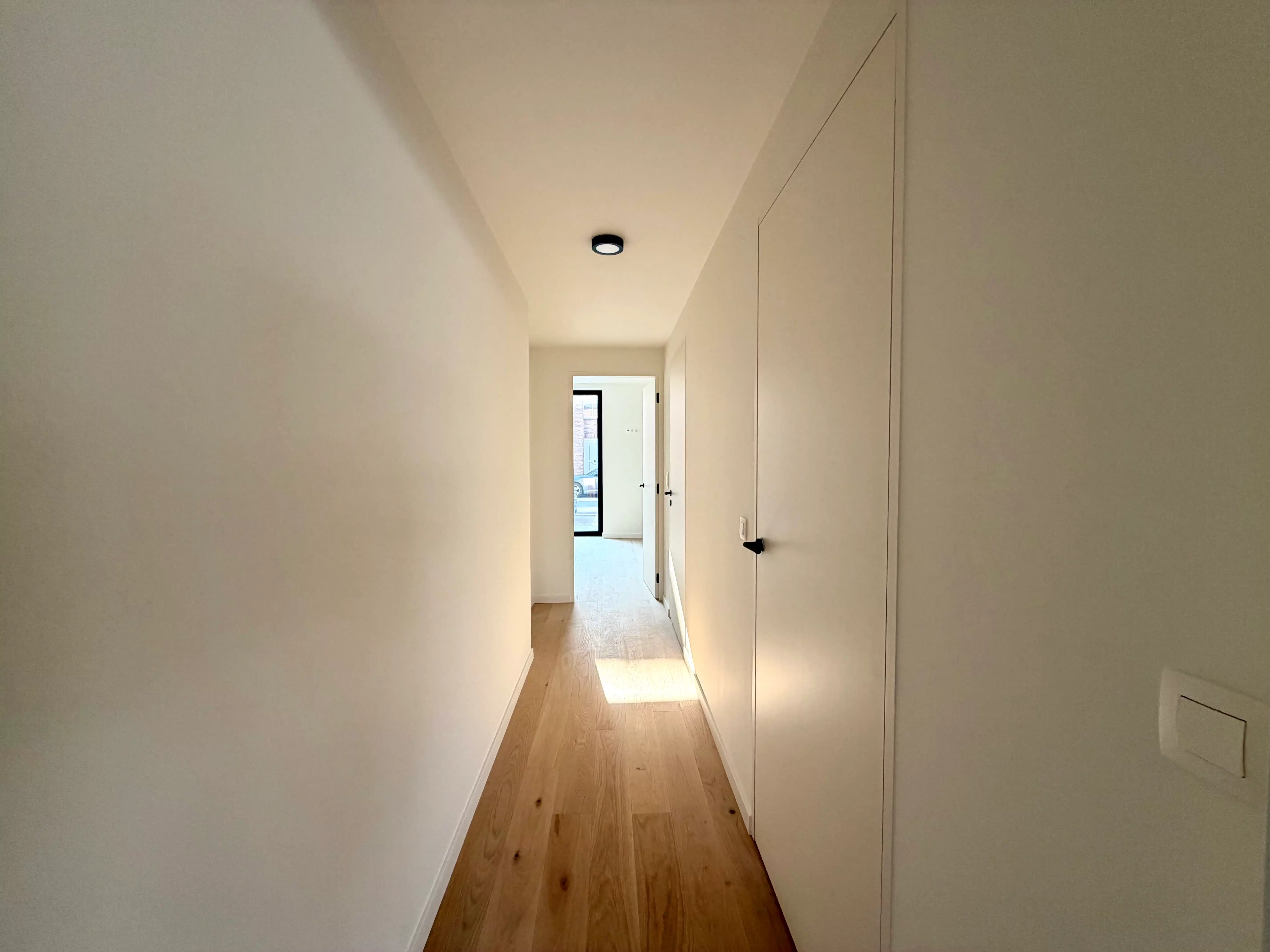 Nieuwbouwappartement met één slaapkamer te huur in Sleidinge foto 2