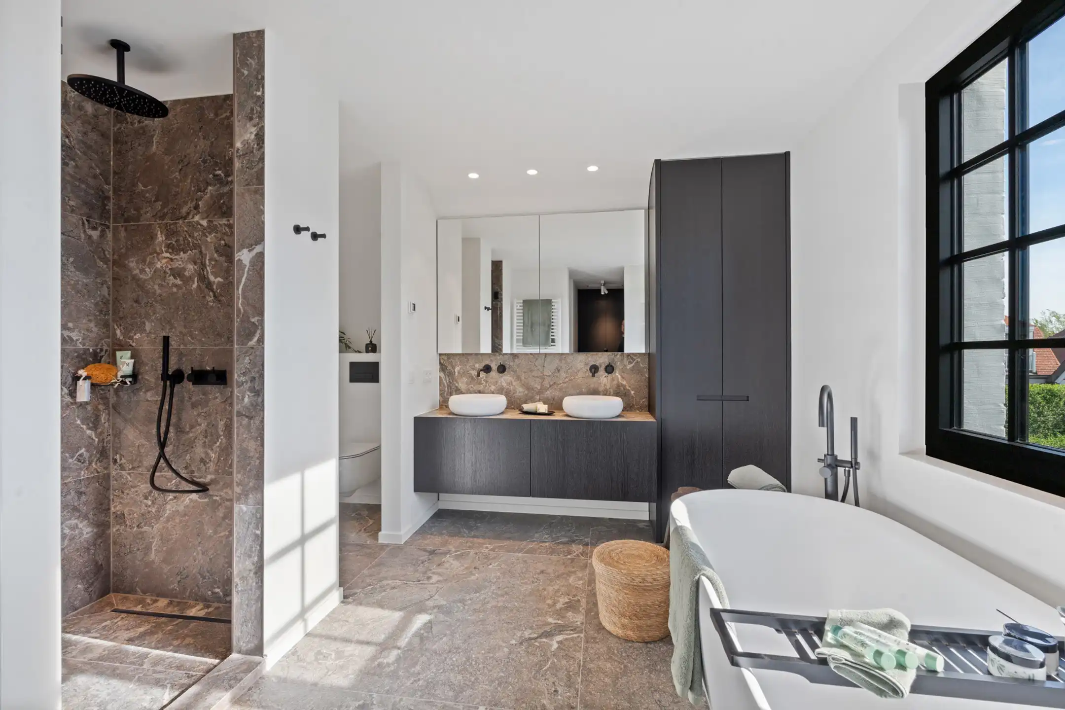 Buitengewoon, gerenoveerde villa op toplocatie in het zoute  foto 30