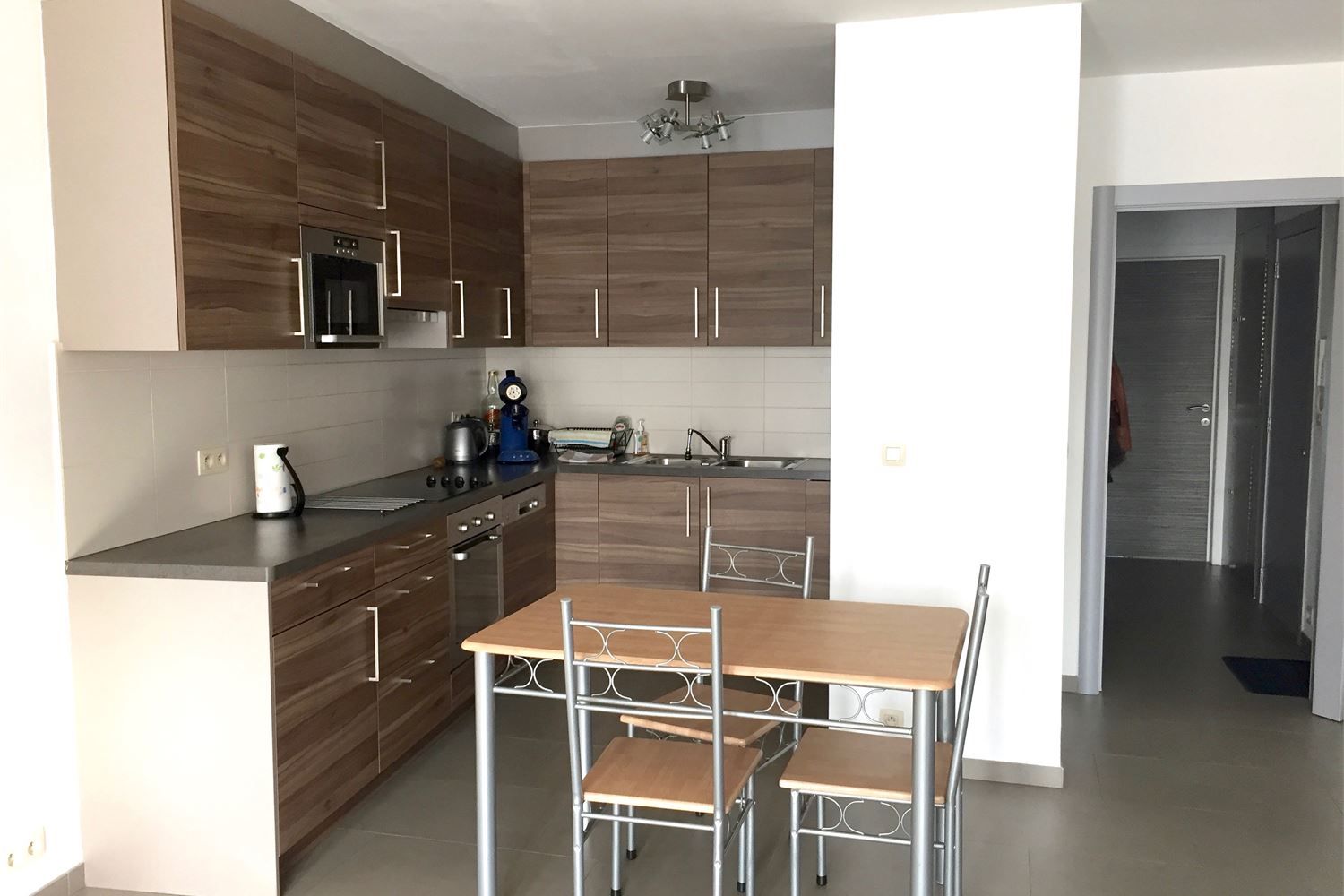 Energiezuinig gelijkvloers appartement met tuin en terras in rustige woonwijk in Ekeren foto 3