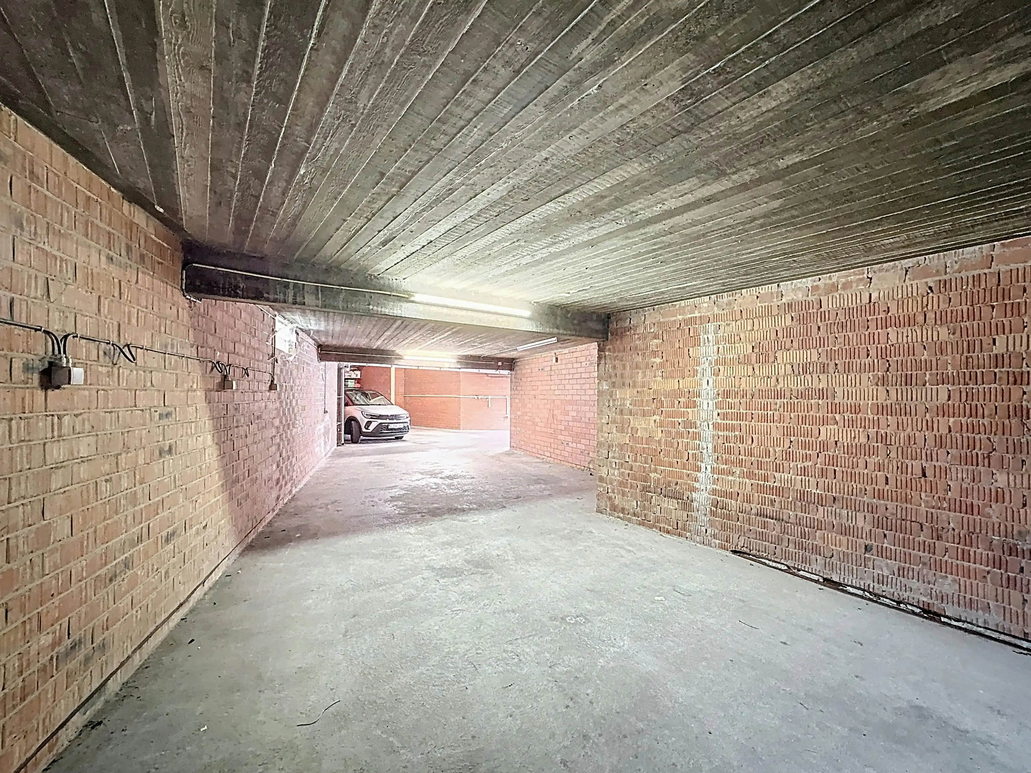 Ruime inpandige garage of opslagplaats te Mechelen Zuid foto 8