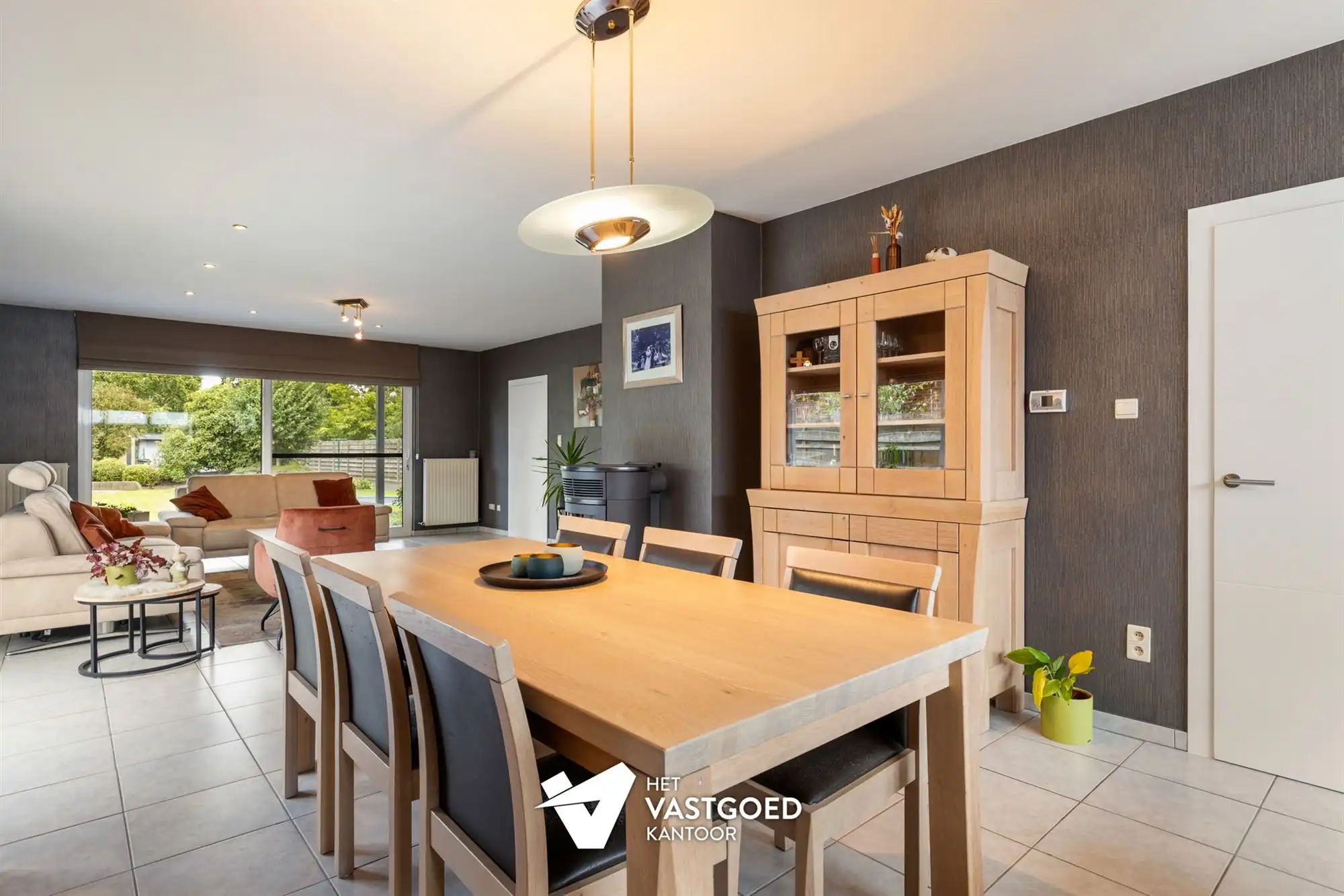PERFECT ONDERHOUDEN, INSTAPKLARE WONING OP IDEALE LIGGING foto 7