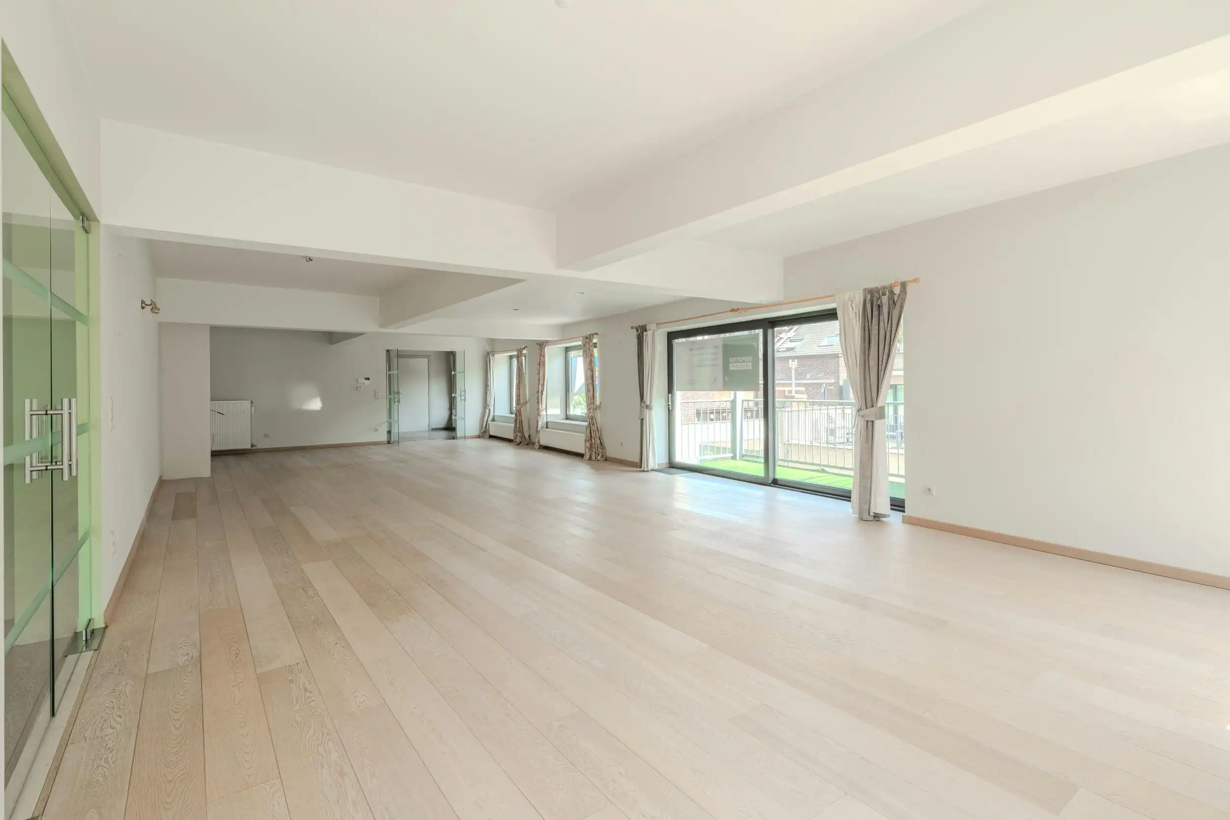 Exclusief Loft-appartement (300m²) met garage in Ieper foto 7