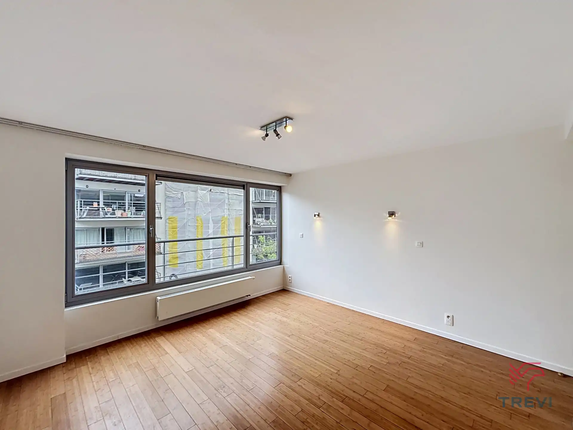 Ruim 2-slaapkamerappartement in een rustig binnengebied foto 10
