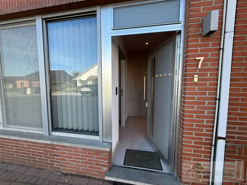 Ruime 2-woonst te Deurne-Diest foto 2