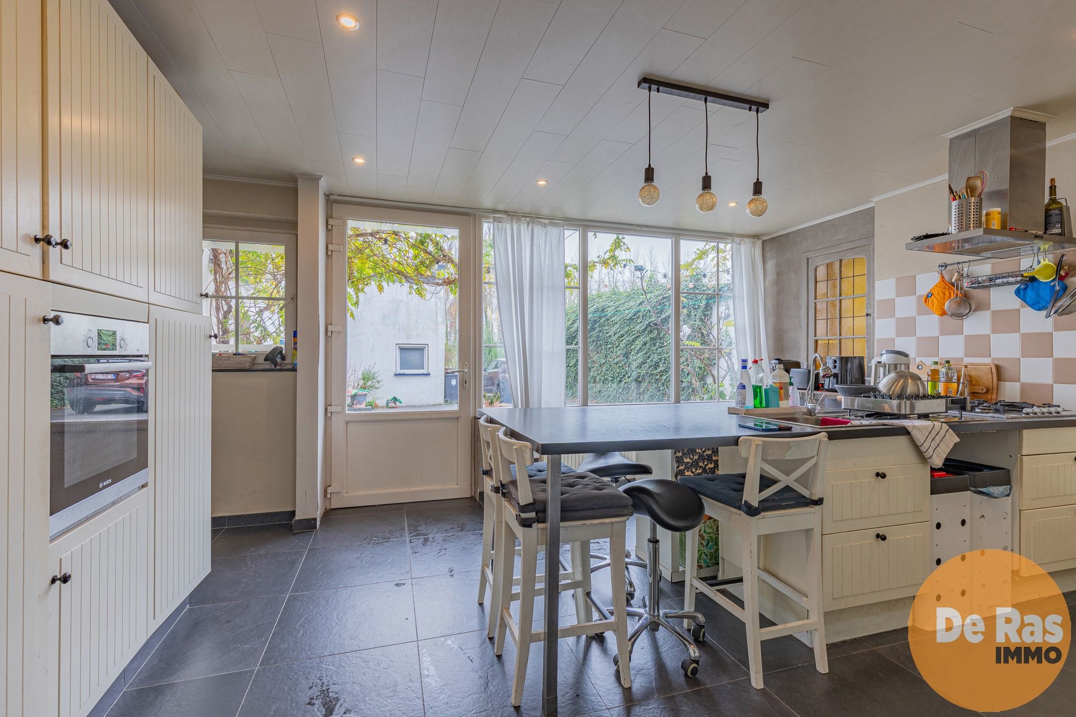 BORSBEKE - Ruime woning met 5 slpks en bijgebouw foto 9