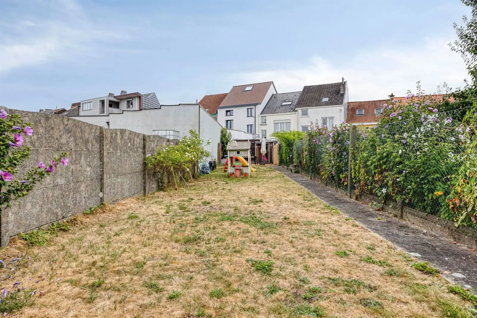 Instapklare woning (EPC C) met 3 slaapkamers en tuin foto 3