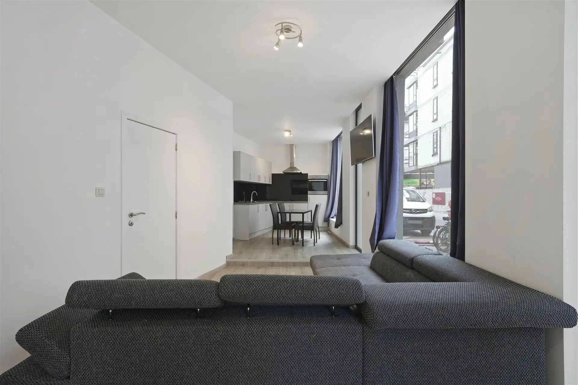 CENTRALE LIGGING / RUIME WONING foto 30