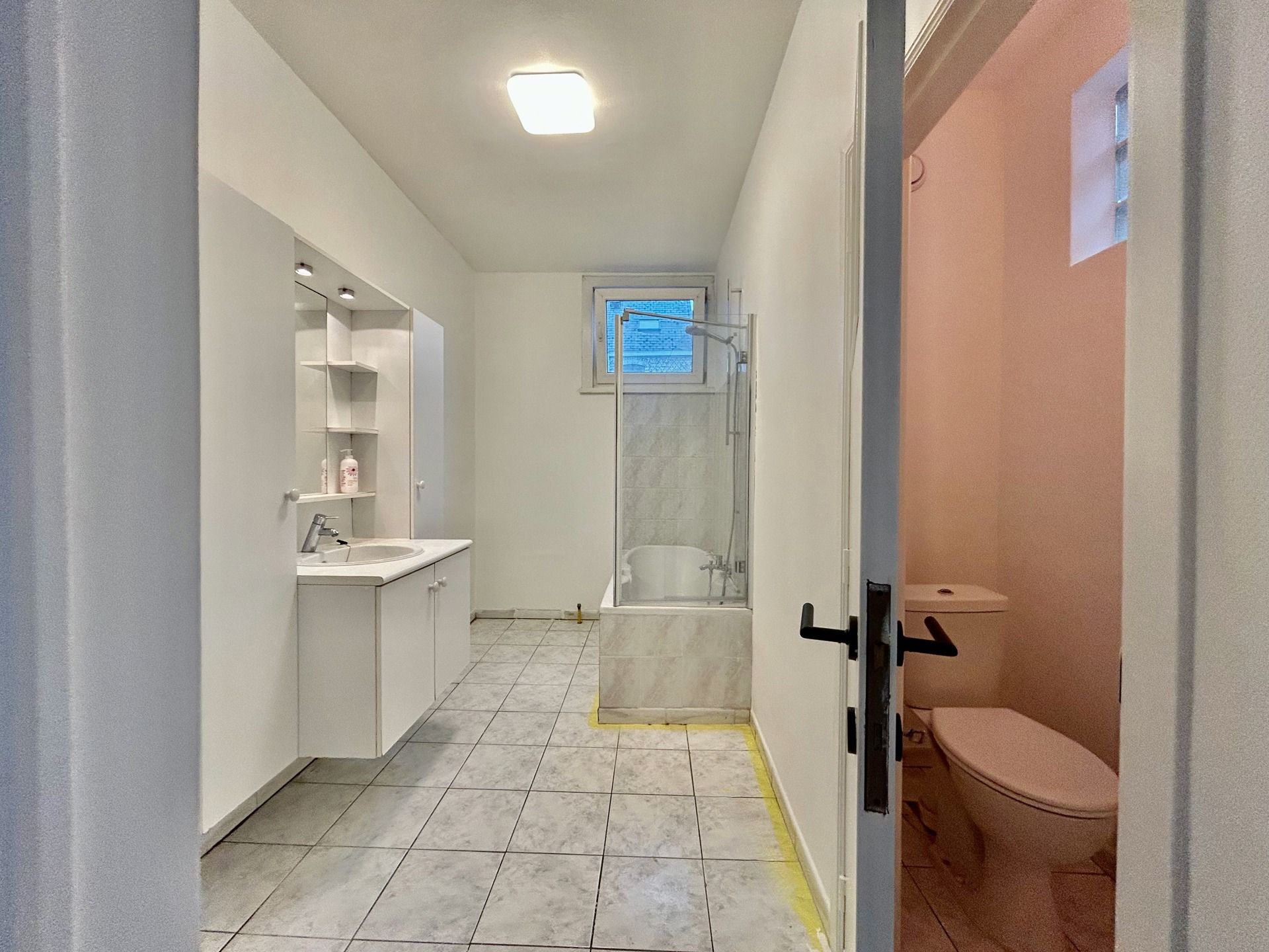 Ruime woning met buitenruimte vlakbij het centrum. foto 19