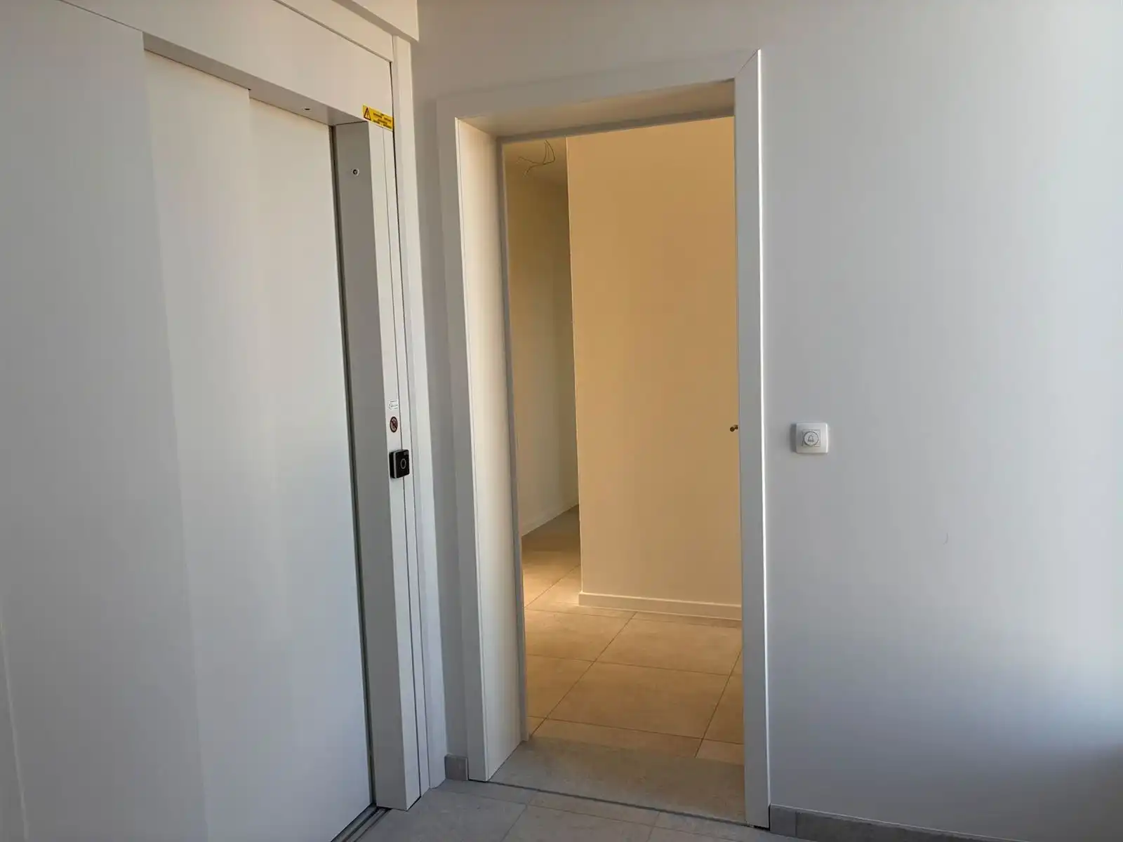 Nieuwbouw appartement met 2 slaapkamers terras en staanplaats   foto 13