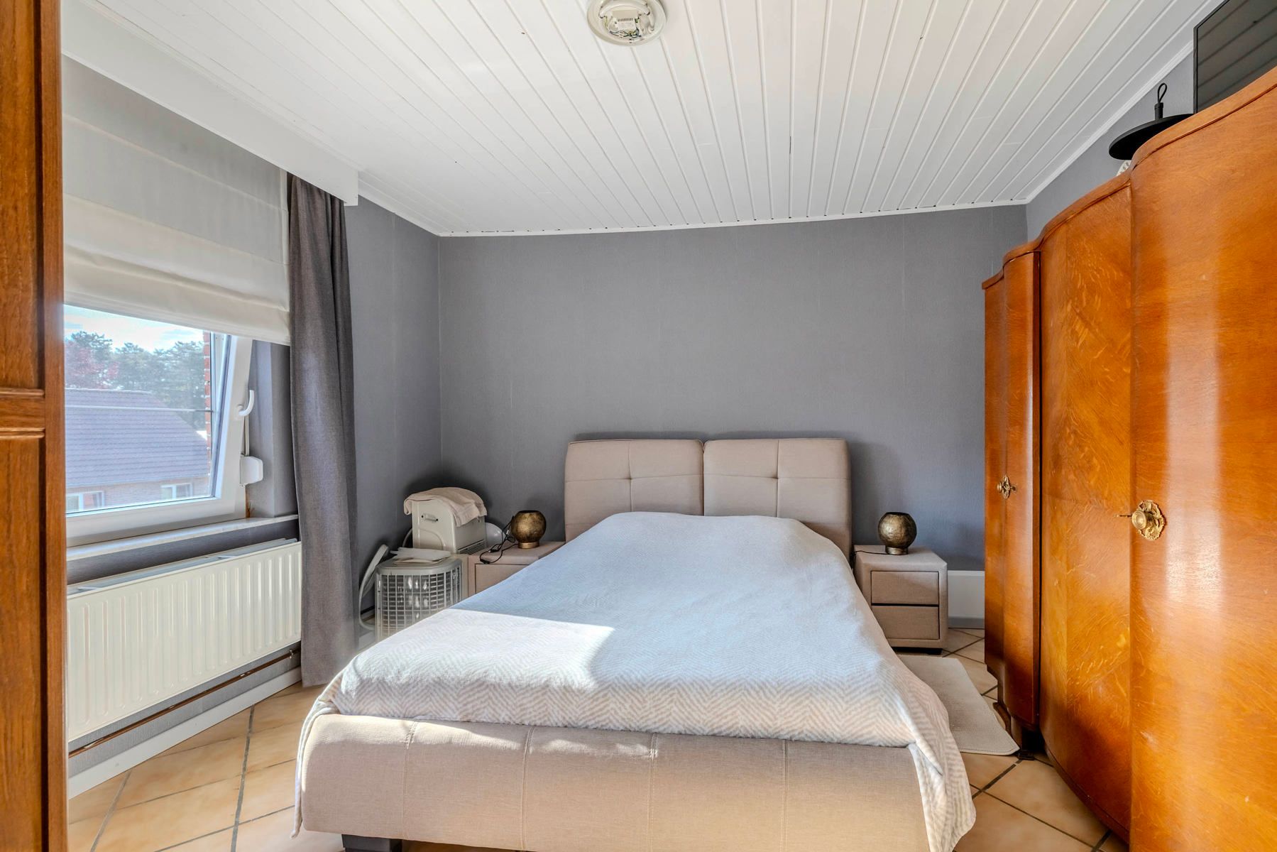 Woning met 2 / 3 slpk, 2 bdk en werkplaats op 580m² foto 17