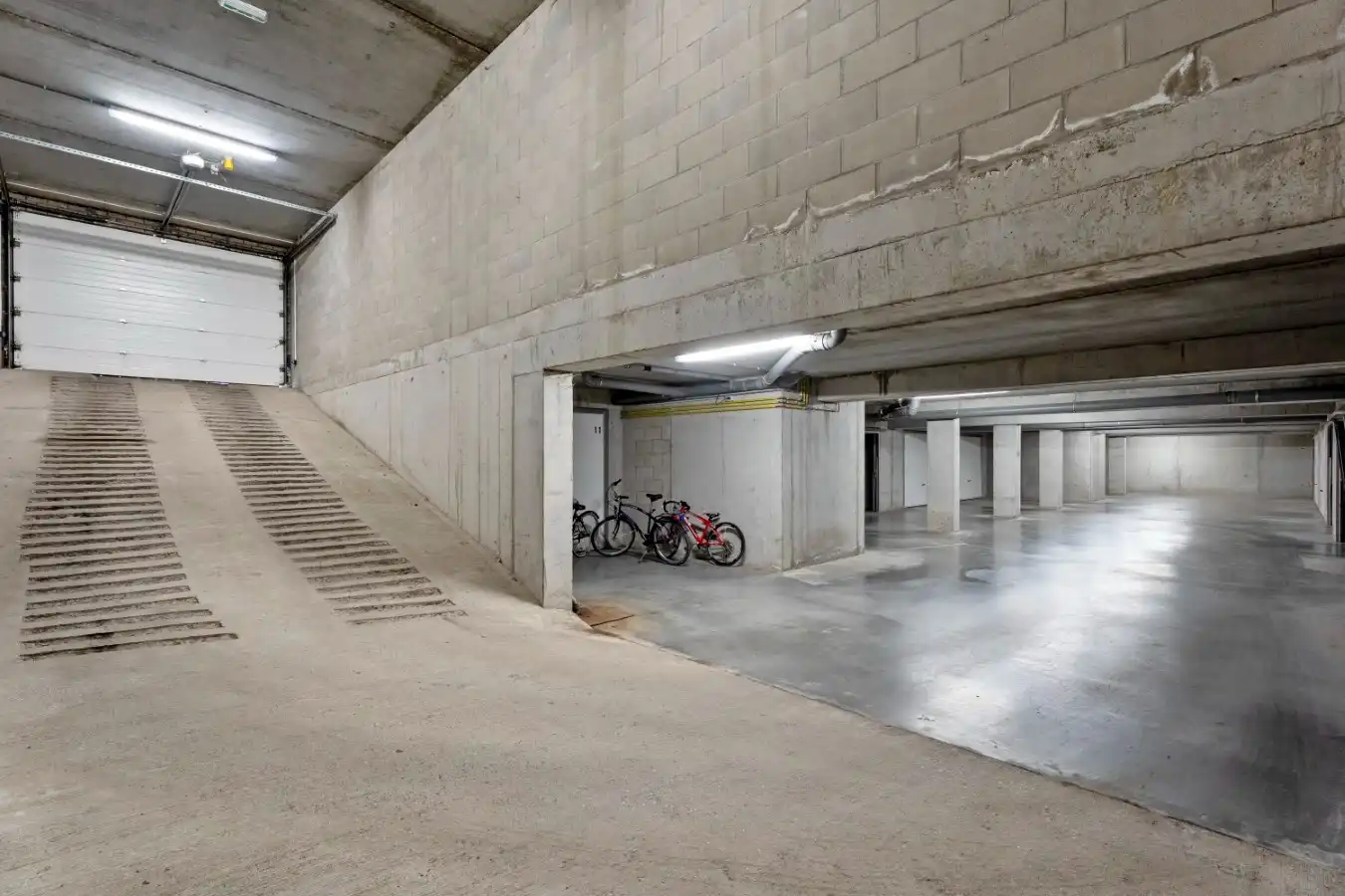 Passendale - Ondergrondse garage in Residentie Zuidkant foto 3