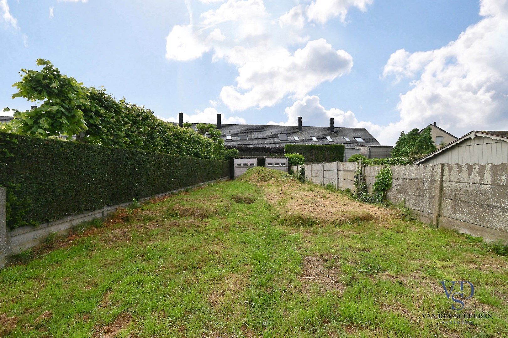 Bijzonder ruime, praktisch ingedeelde rijwoning foto 24