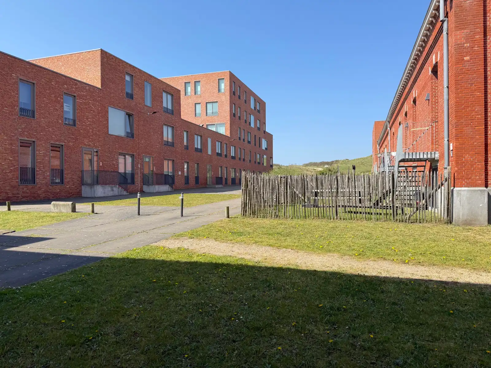 Tuinappartement met 2 slaapkamers nabij de zee en het strand foto 28