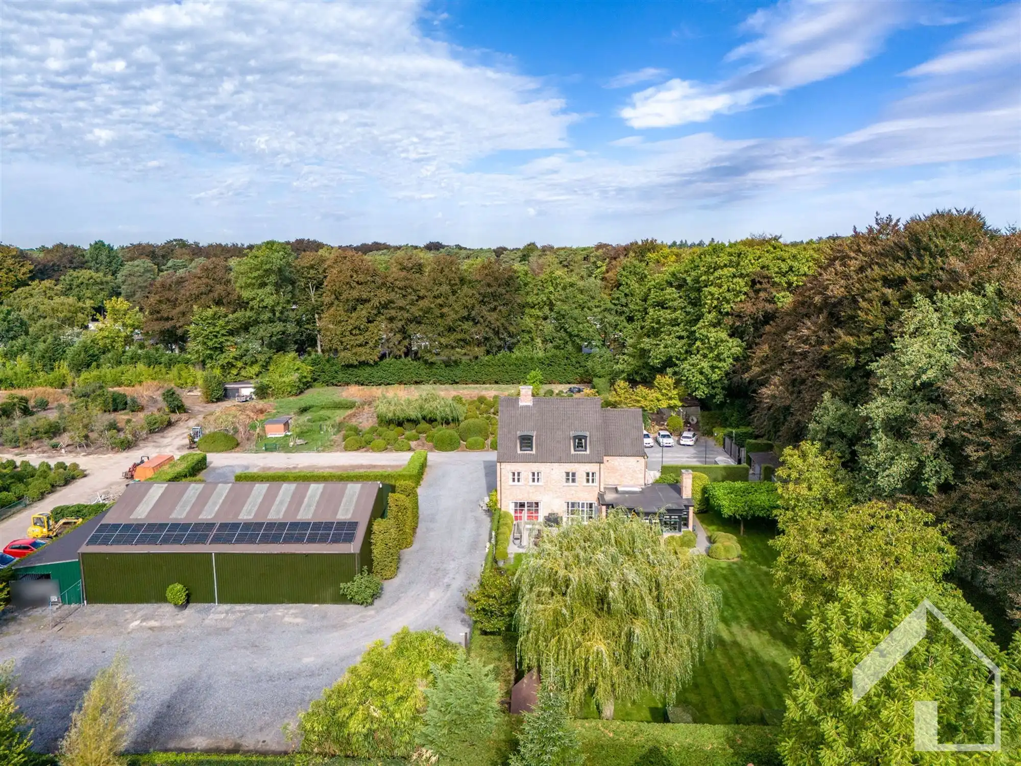 Exclusieve villa met loods, prachtige tuin en topafwerking op ruim 7.400 m²  foto 54