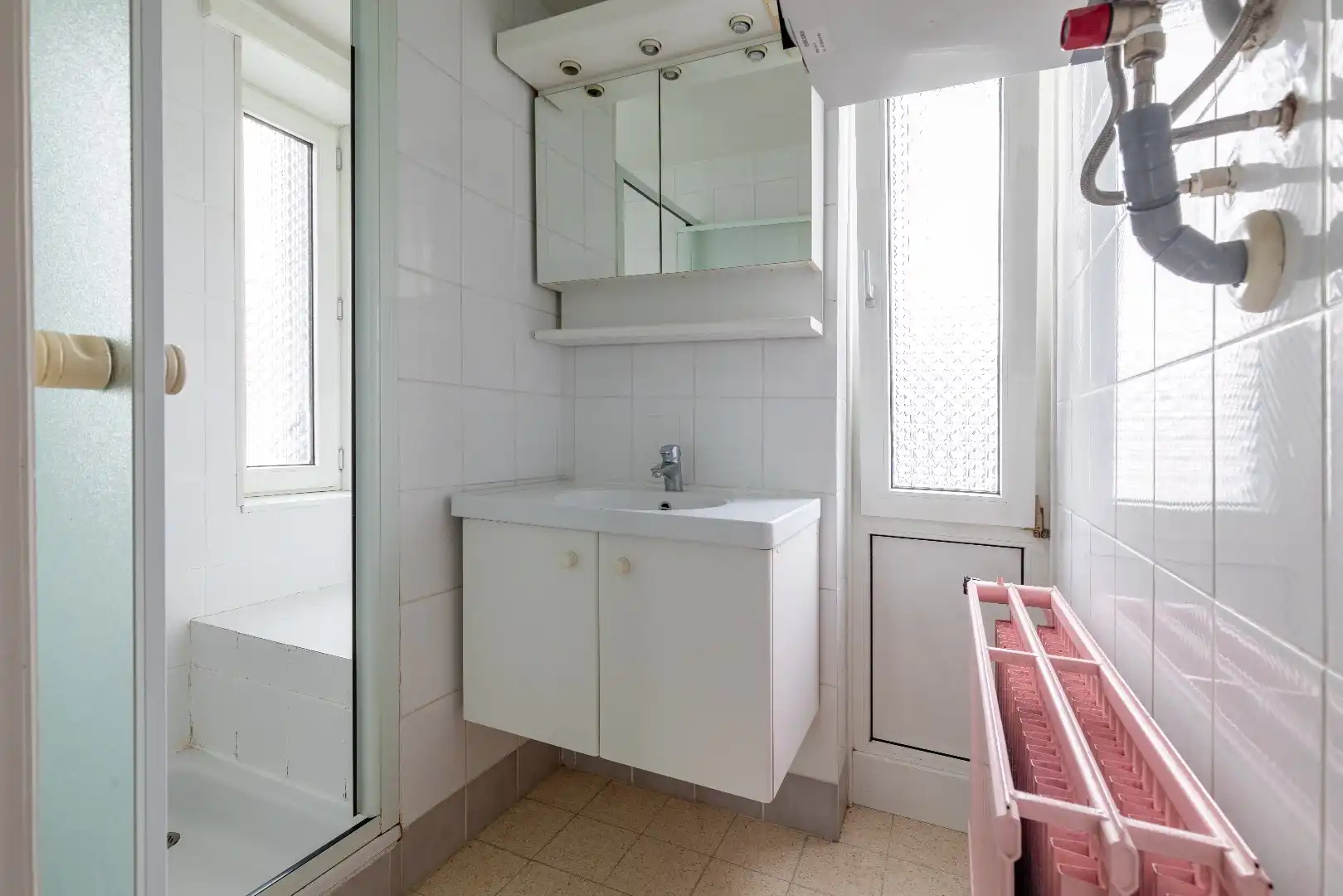 Halfopen woning met 3 slaapkamers, garage en tuin in Sint-Michiels foto 12