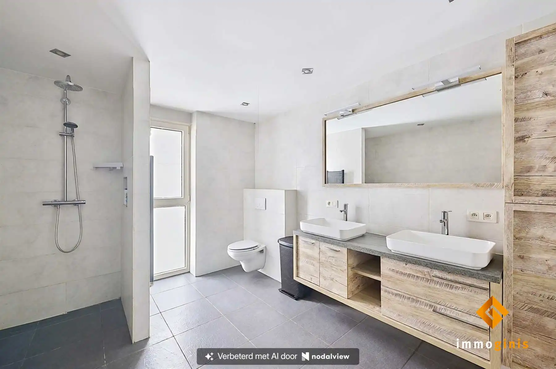 Recente woning met 3 slaapkamers op een mooi perceel van 4a12ca, in een rustige, kindvriendelijke en groene omgeving. foto 16
