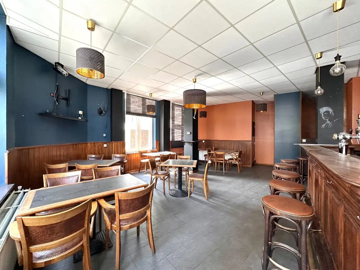 Handelspand op toplocatie in hartje Tongeren (voormalig café) foto 4