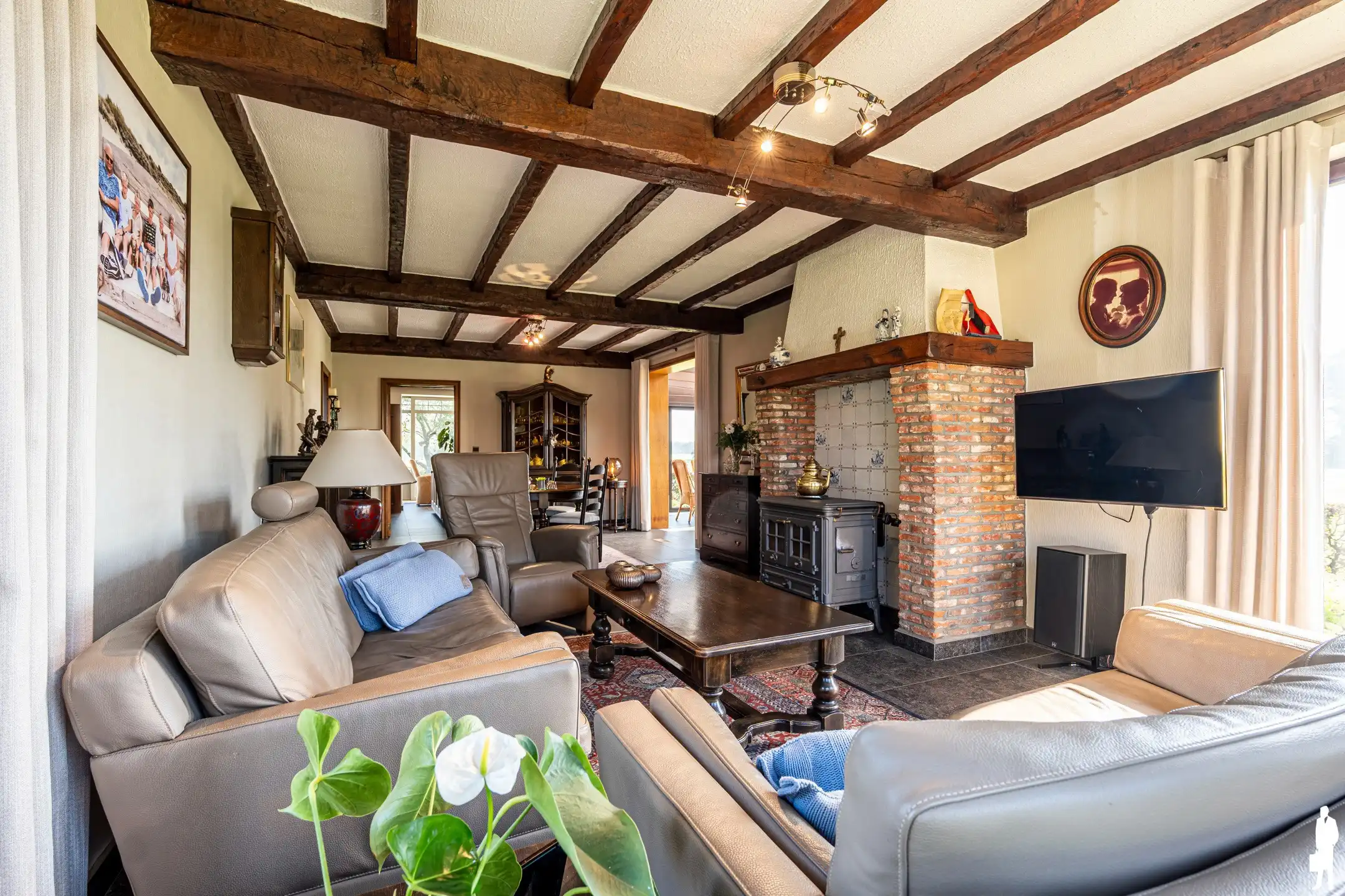 Villa met matgazijn op een perceel van ca. 2.000m² aan de groene rand in Poppel foto 4