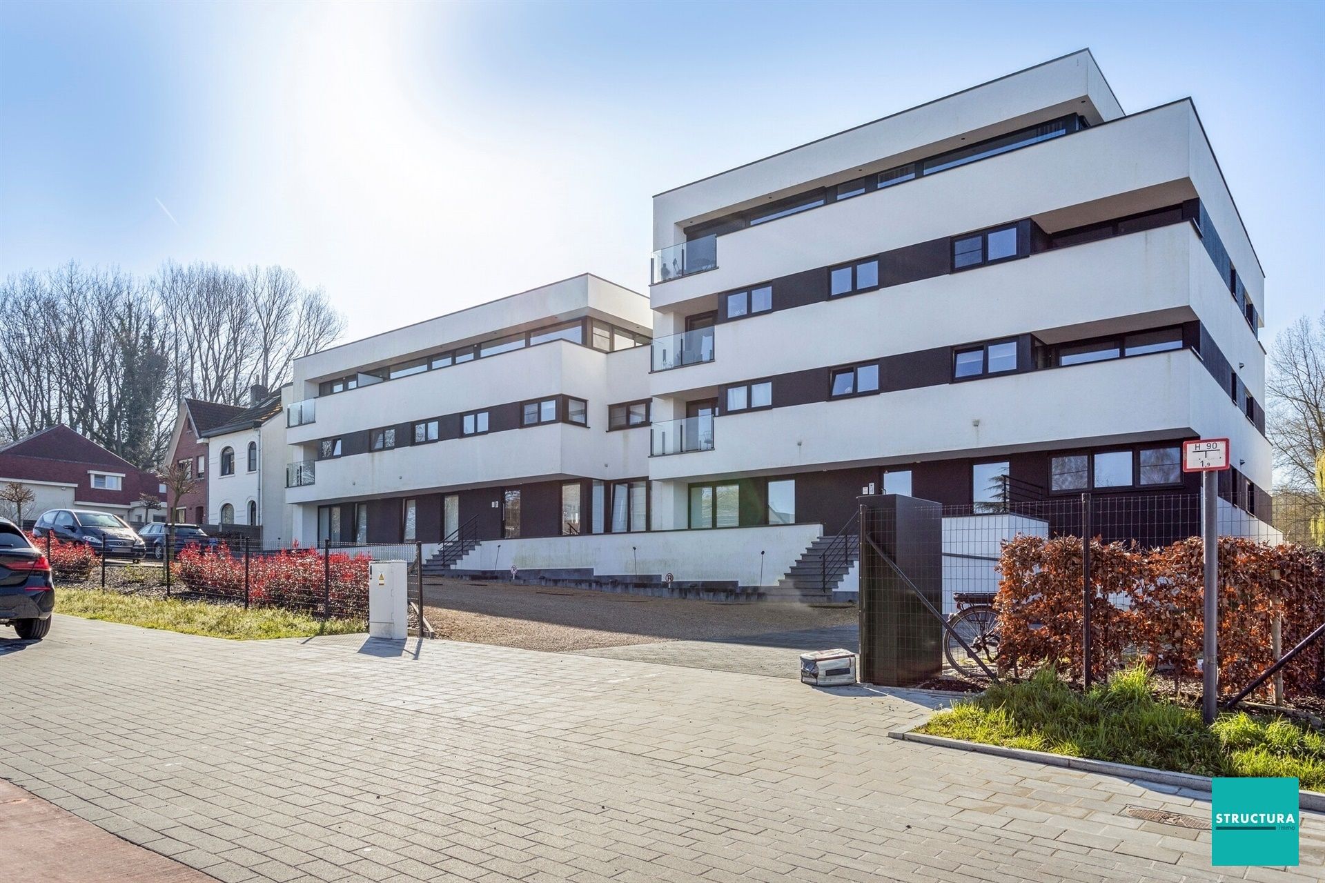 VERHUURD!!!     Nieuwbouw appartement met 2 kamers en prachtig zicht op groen foto {{pictureIndex}}