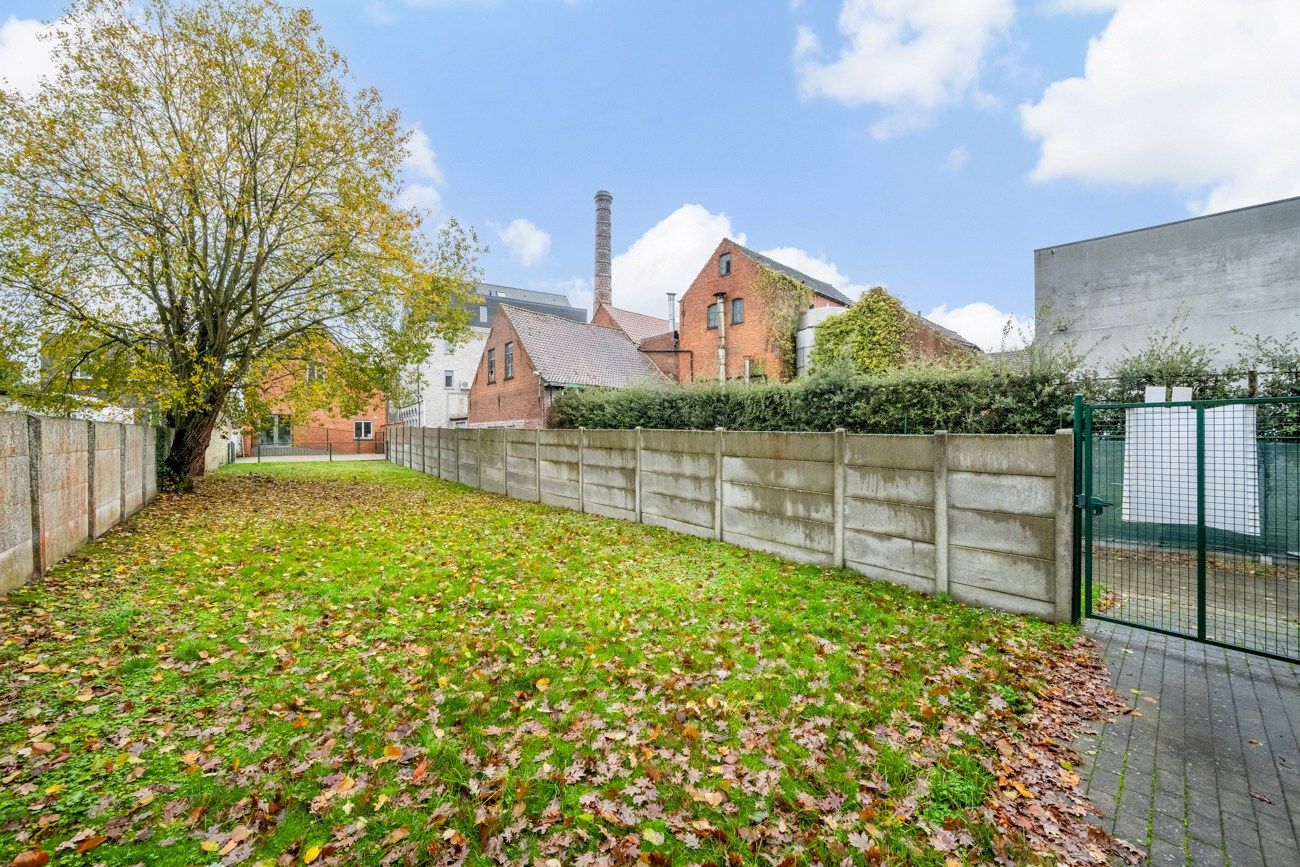 Karaktervolle Gezinswoning met Potentieel in Centrum Herzele! foto 10