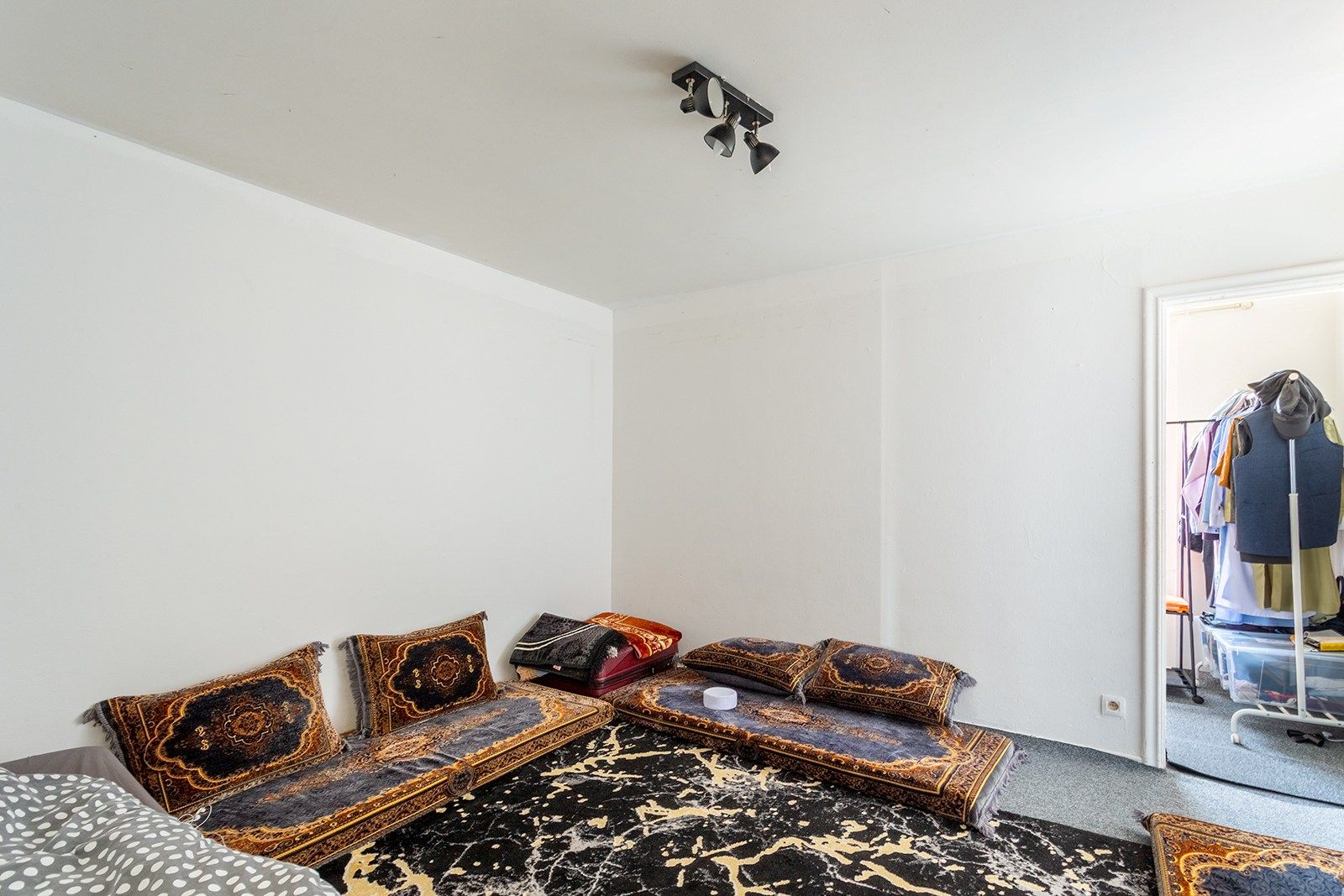 4 verhuurde units op toplocatie – uitstekende opbrengst foto 23