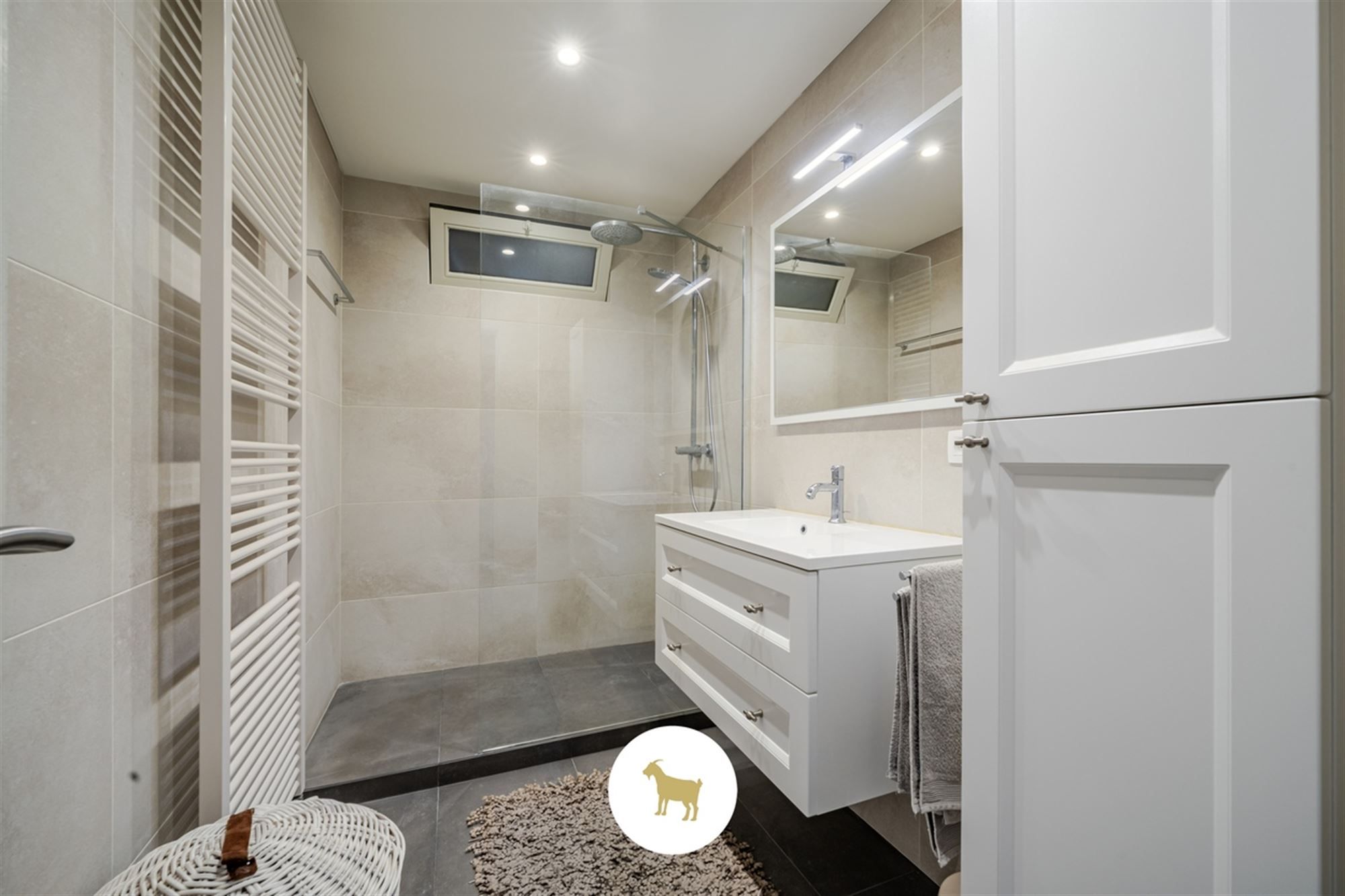 Instapklare LAAGBOUWVILLA met 3 slaapkamers, bureauruimte, veranda en garage op een ruim perceel van ca. 796 m² foto 17