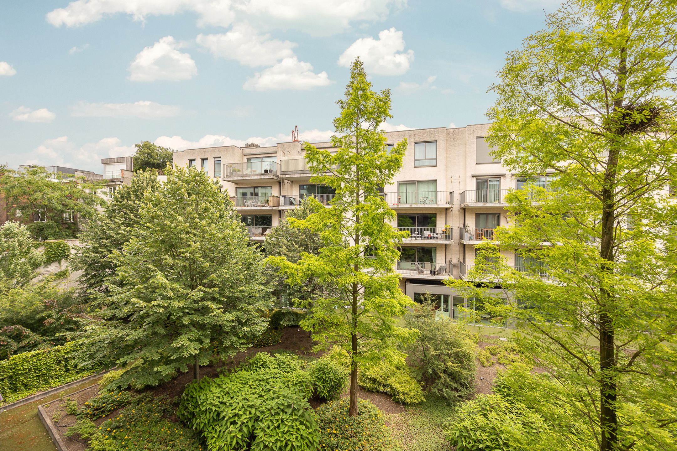 ANTWERPEN-ZUID -  Appartement met terras en zicht op binnentuin foto 1