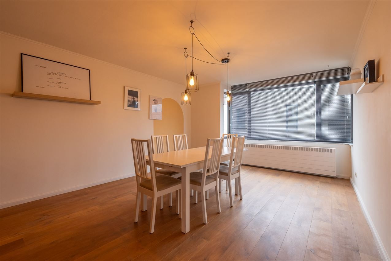 Gerenoveerd tweeslaapkamerappartement foto 9