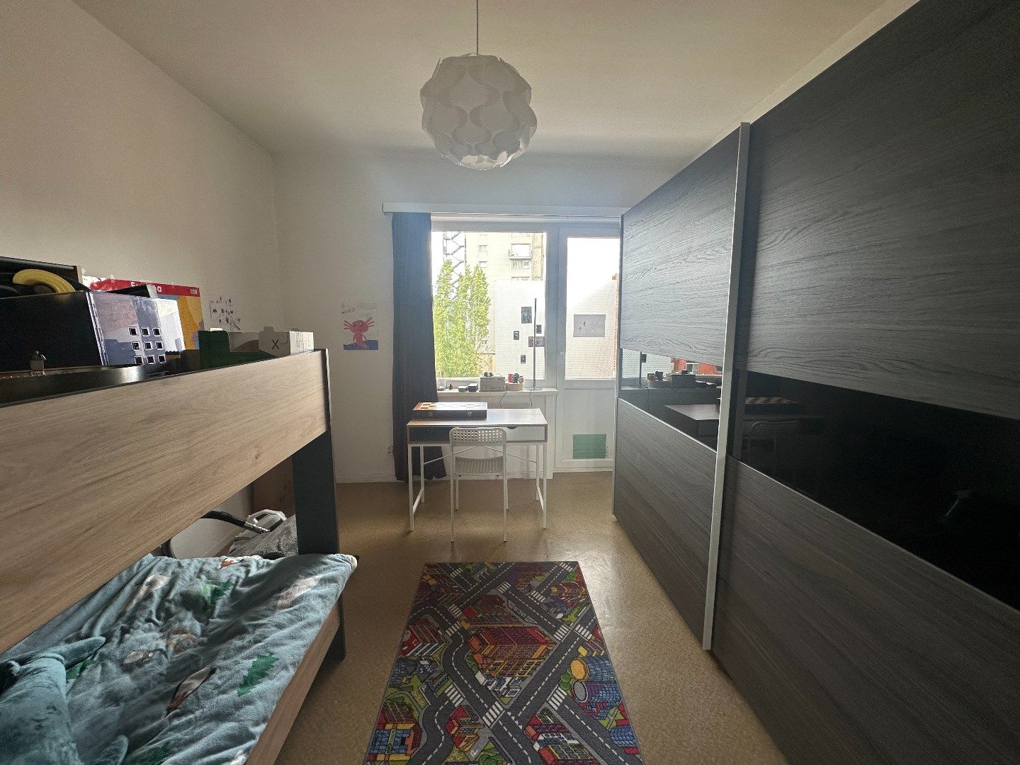 Lichtrijk appartement vlakbij station Gent-Sint-Pieters foto 6