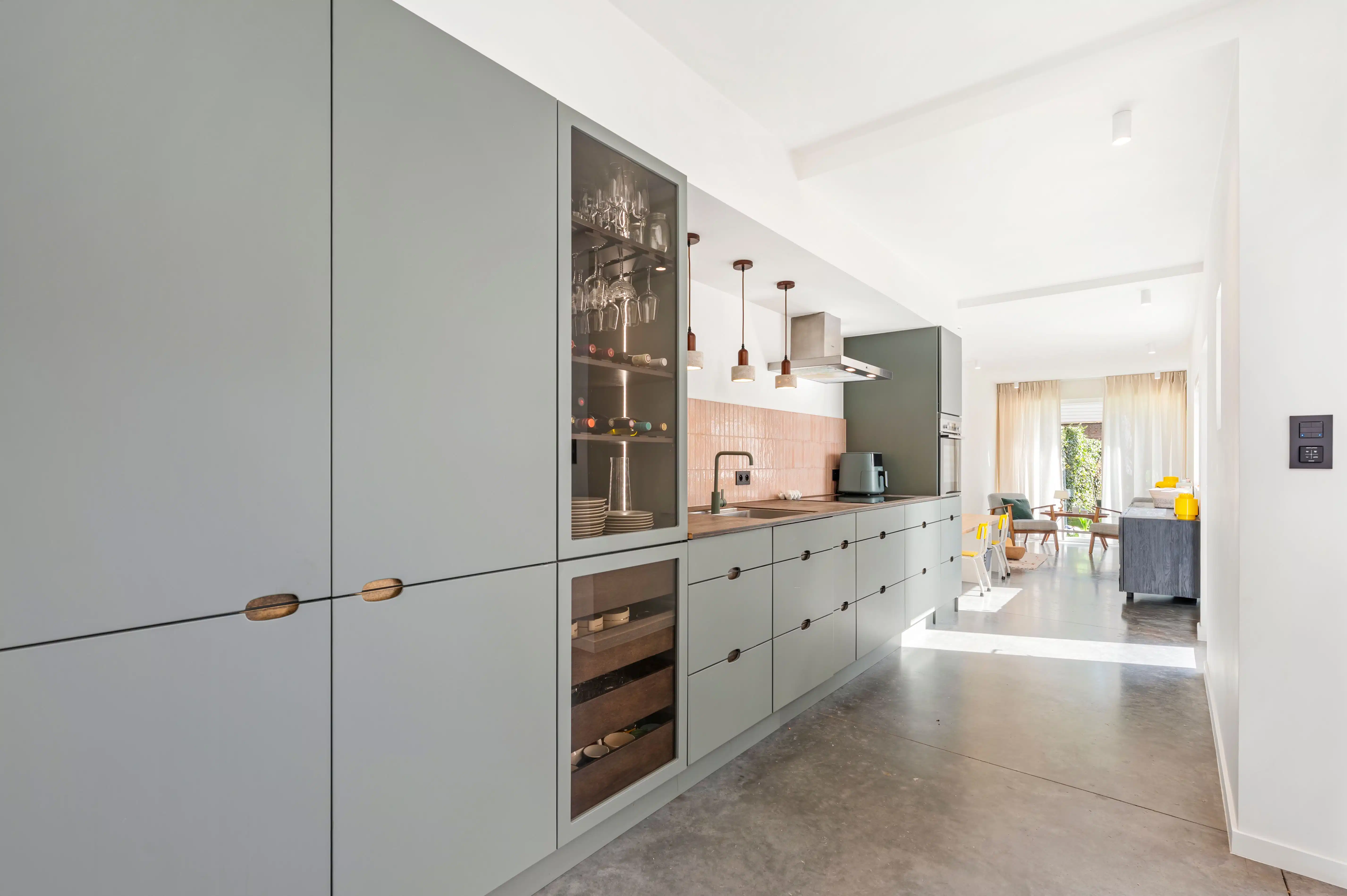 Charmante, instapklare woning met tuin en achteringang. foto 6