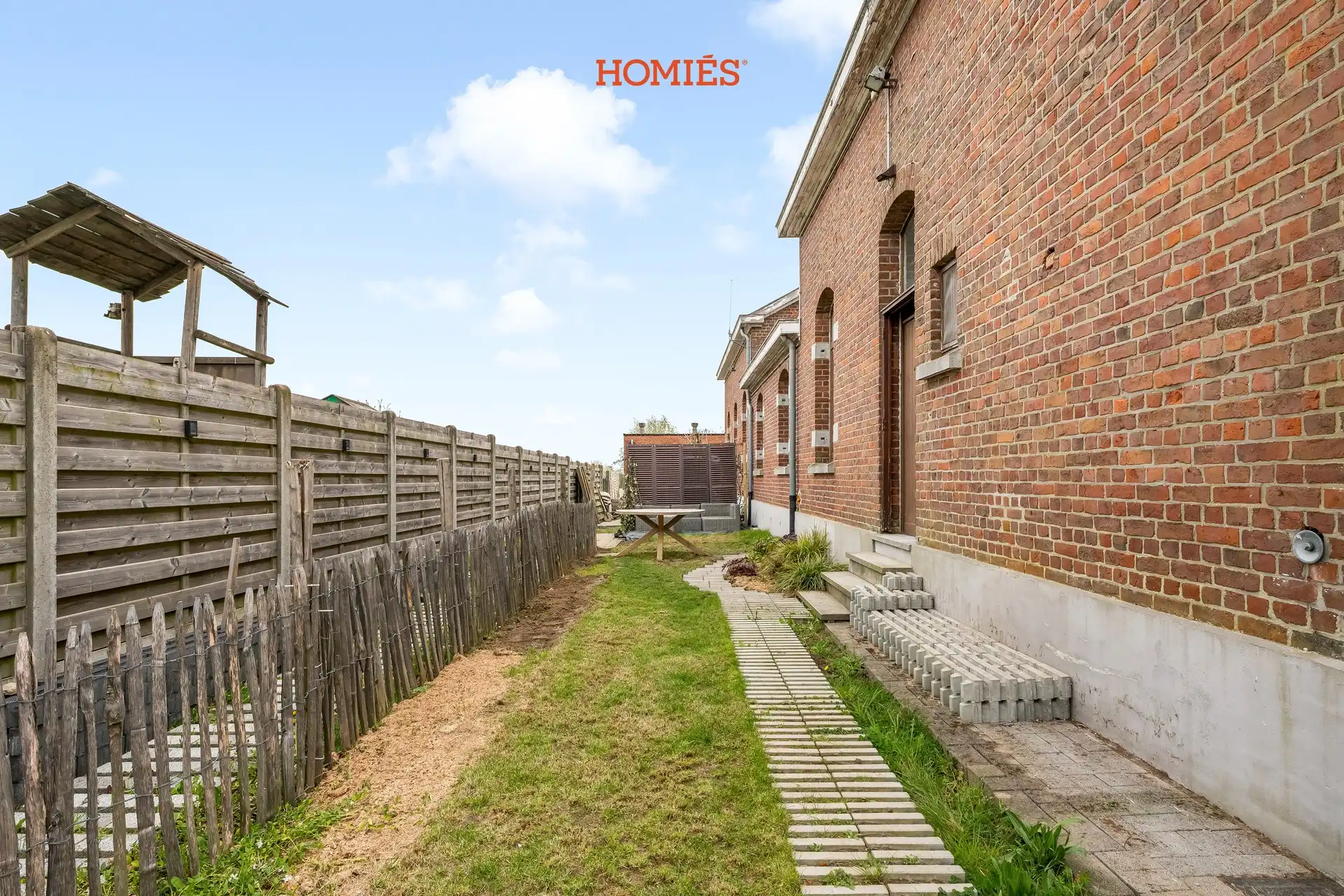 Karaktervol renovatieproject met potentieel foto 9