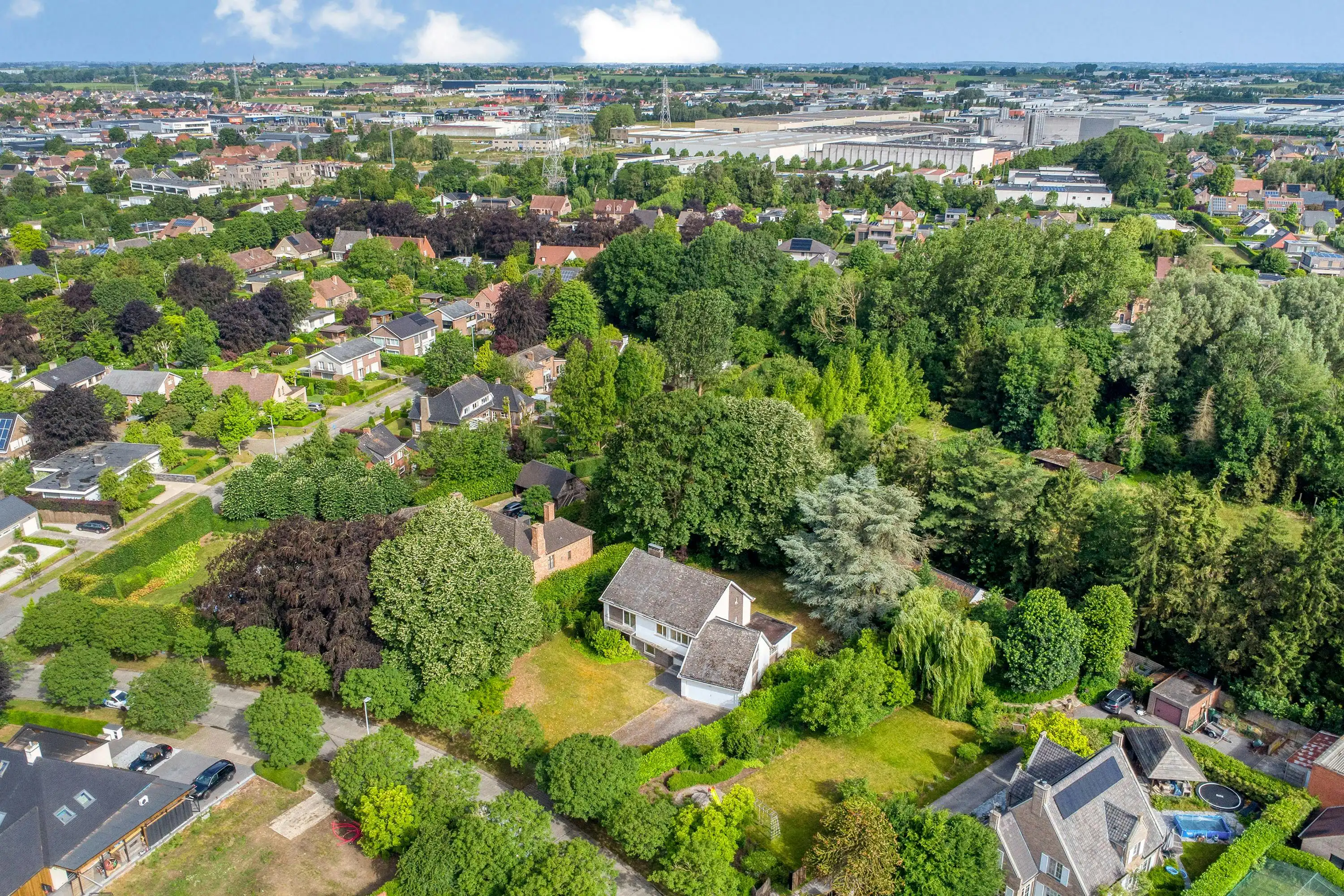 Exclusief renovatieproject: riante villa op toplocatie foto 4