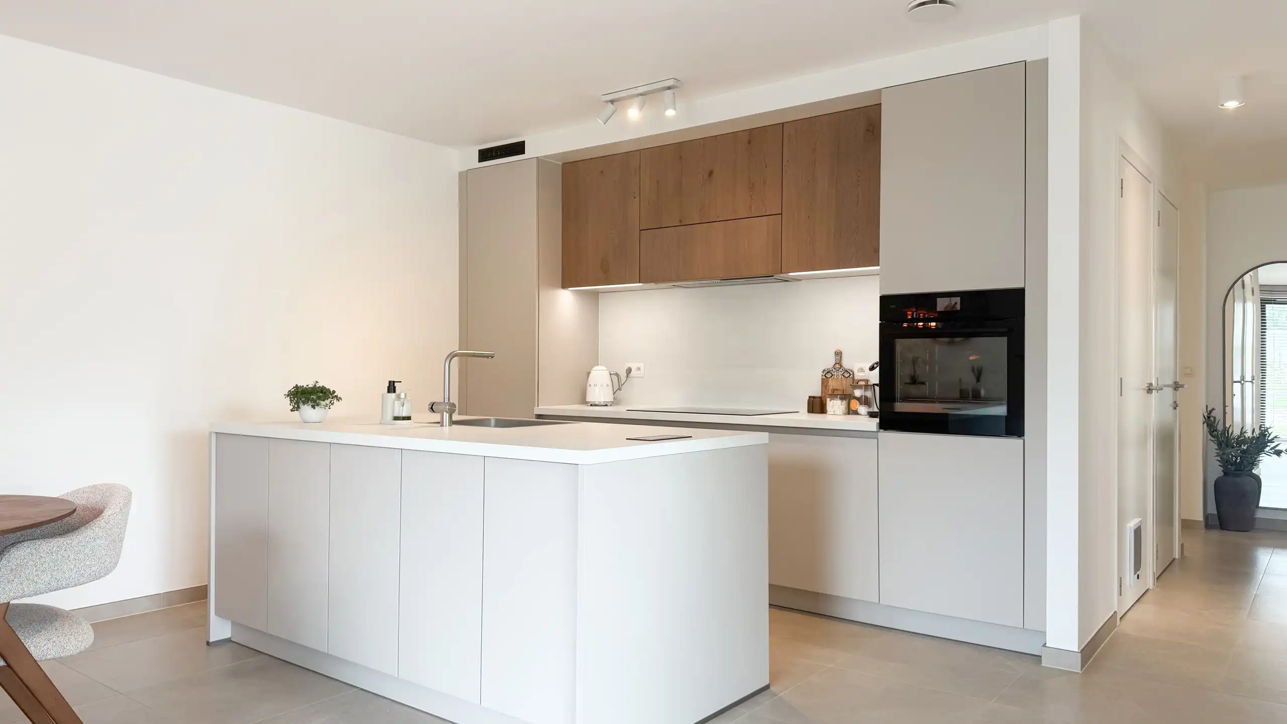 Luxueus nieuwbouwappartement met 3 slpks, parking+berging! foto 13
