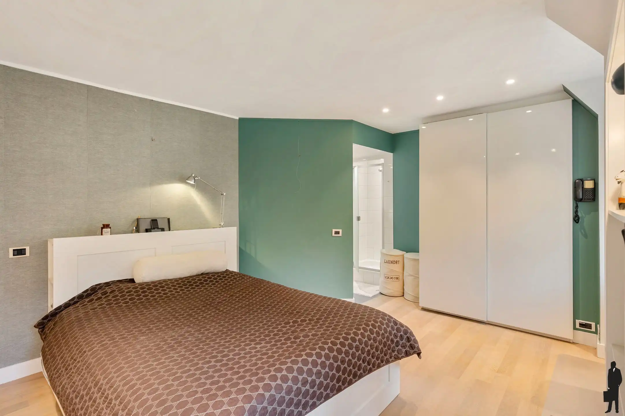 Topgelegen villa met zwembad en paddock!  foto 22