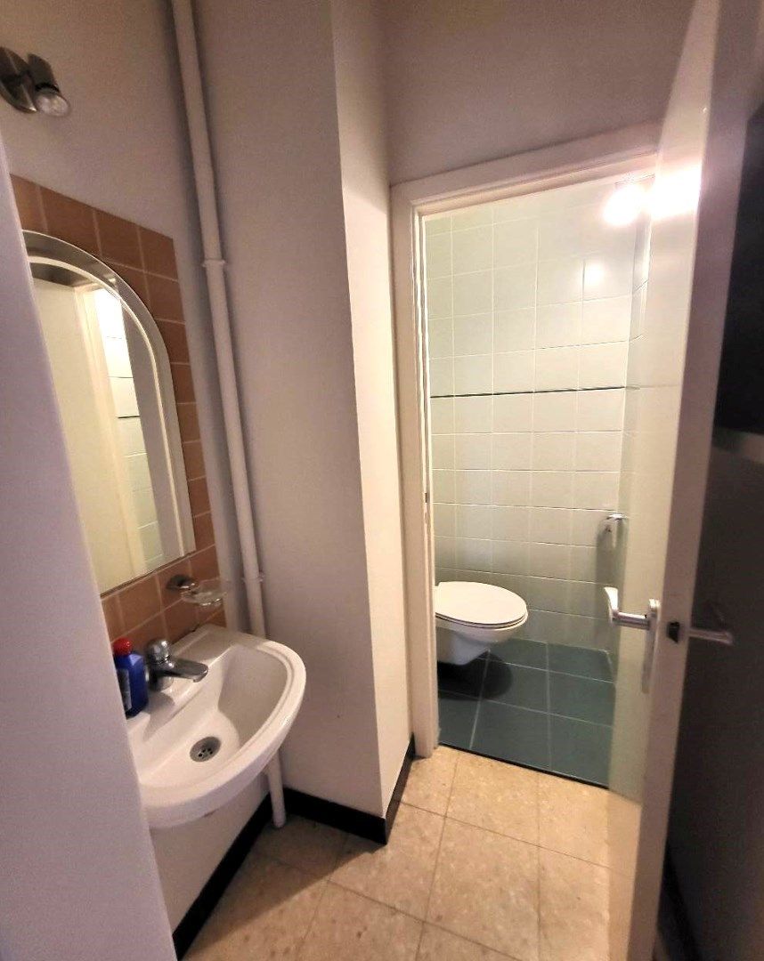 Ruim appartement met 3 slaapkamers. foto 18