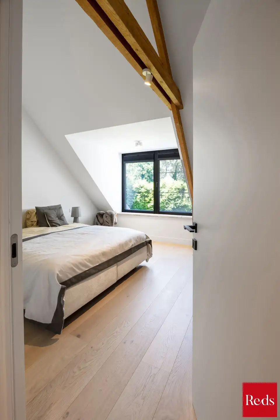 Luxe gerenoveerde villa (EPC A) op riant hoekperceel foto 44