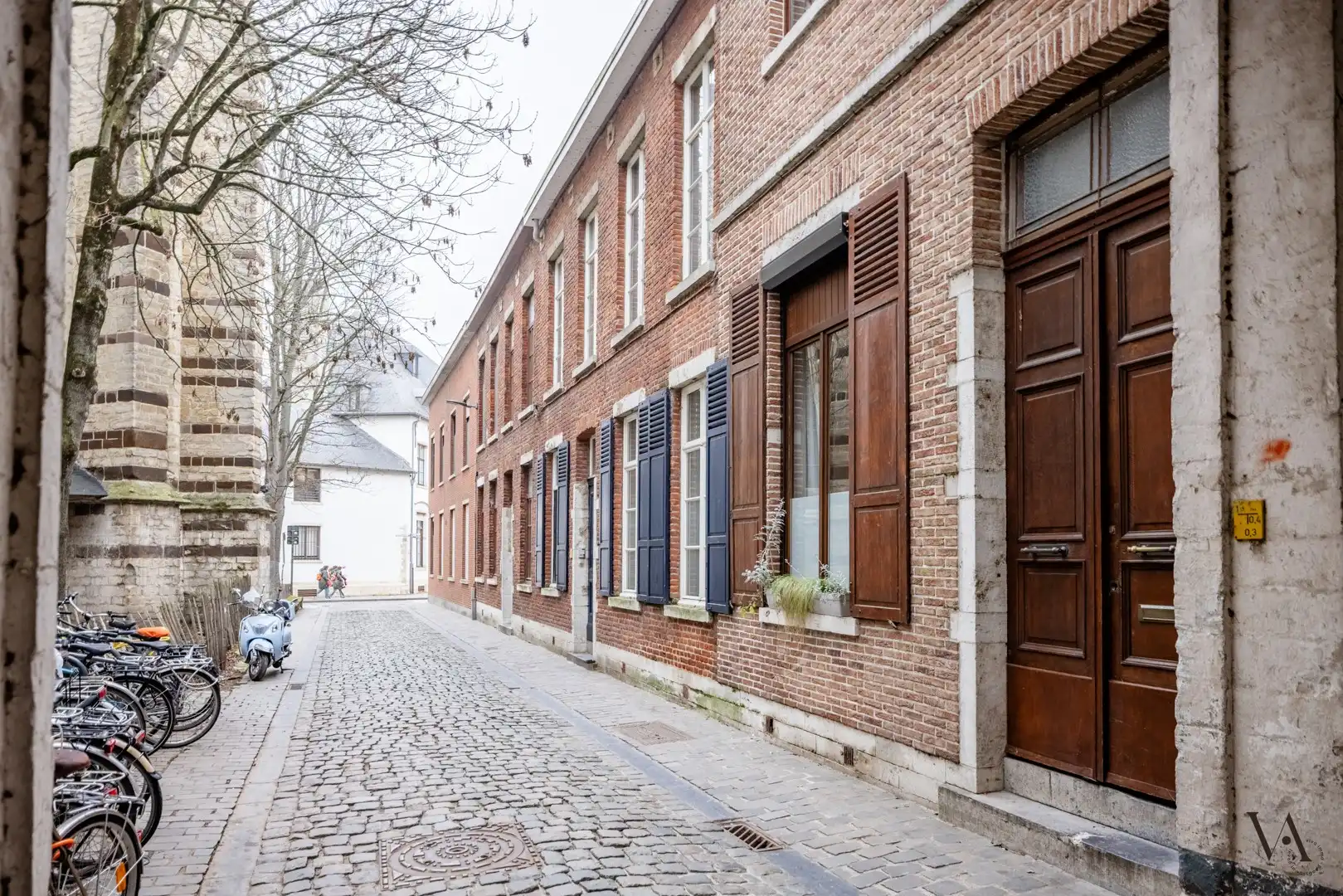 Karaktervol herenhuis met uitzonderlijk grote stadstuin in centrum Leuven foto 21