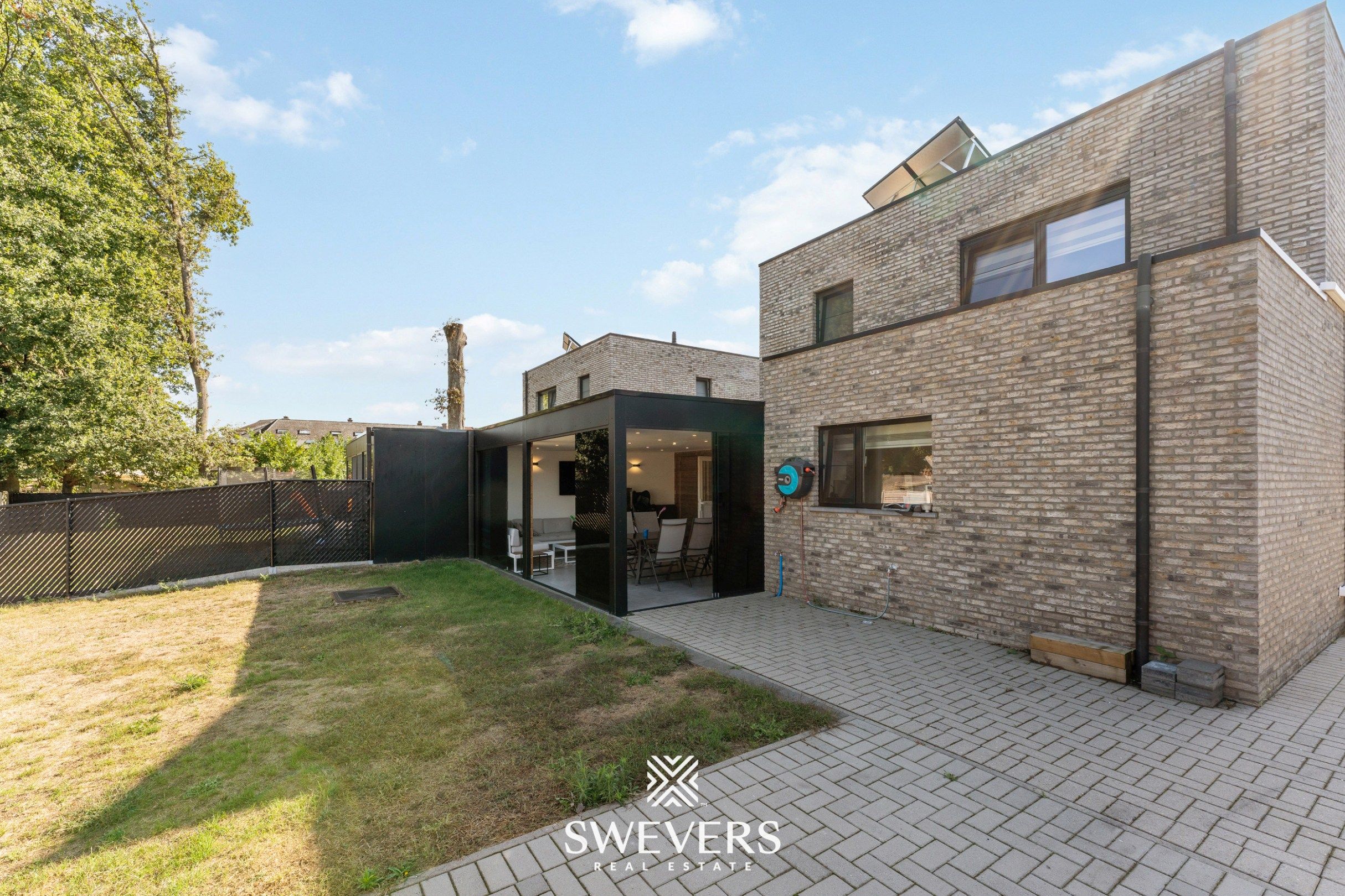Hedendaagse instapklare woning te Heusden-Zolder  foto 27