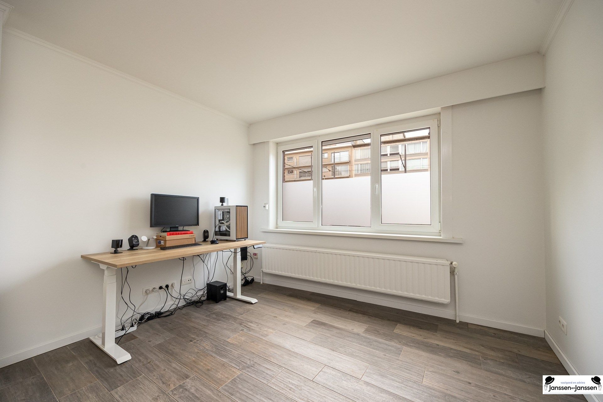 Instapklaar 1-slpk app met zuidgerichte tuin - Deurne zuid foto 12