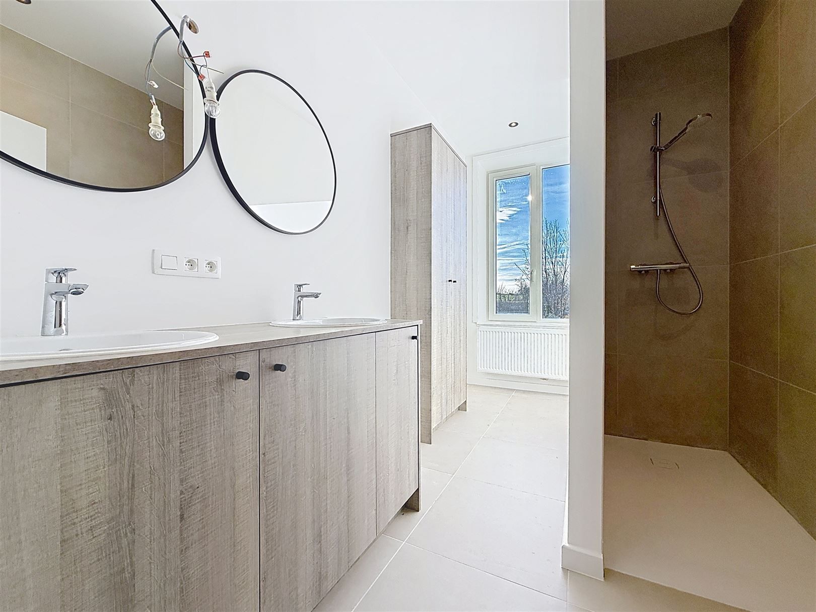 Gerenoveerde stadswoning, 4 slpks, tuin, terras, 2a 43ca foto 23