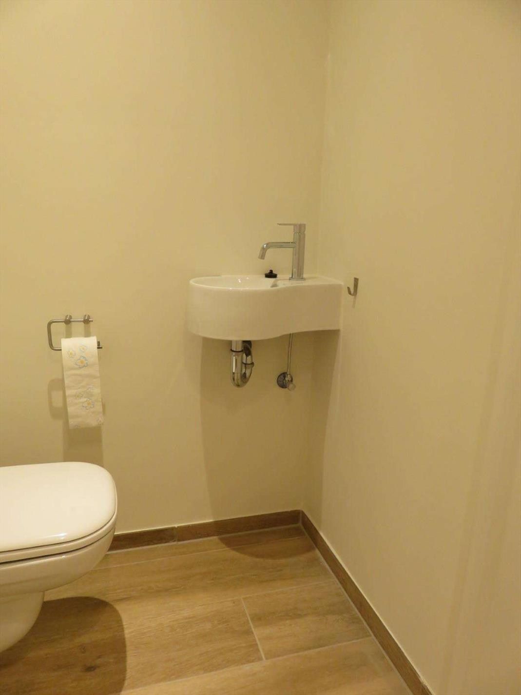 Dakappartement met 2 slaapkamers, terras en autostaanplaats! foto 12