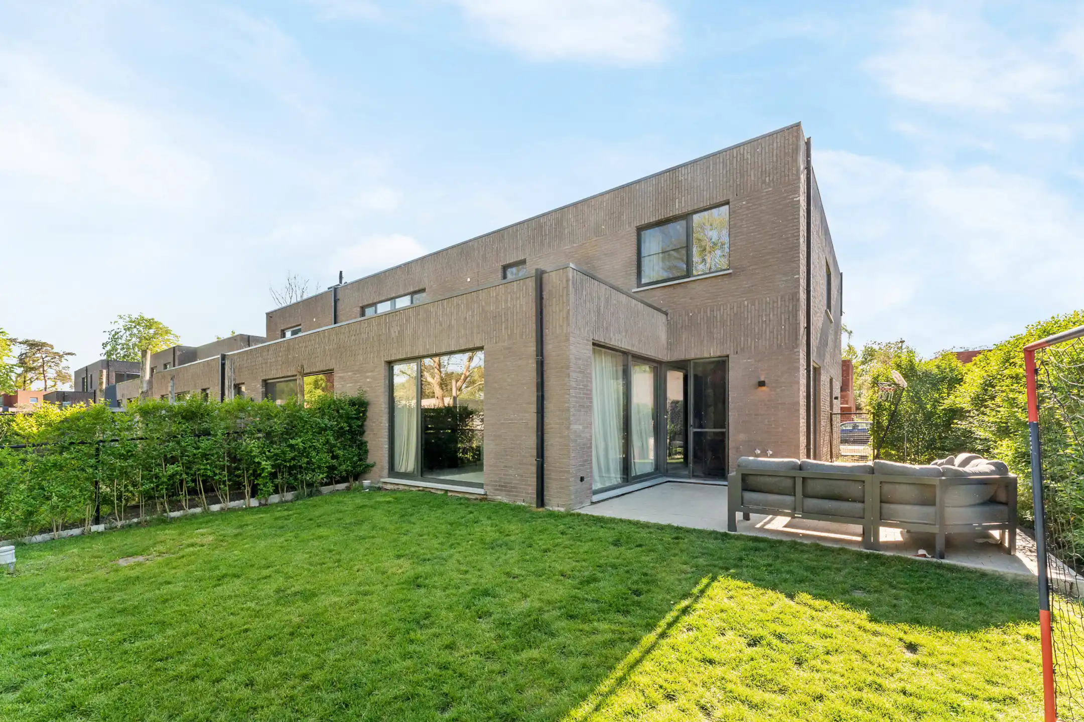 Recente HOB met 4 slpk, garage en tuin te Putte (Beerzel). foto 10