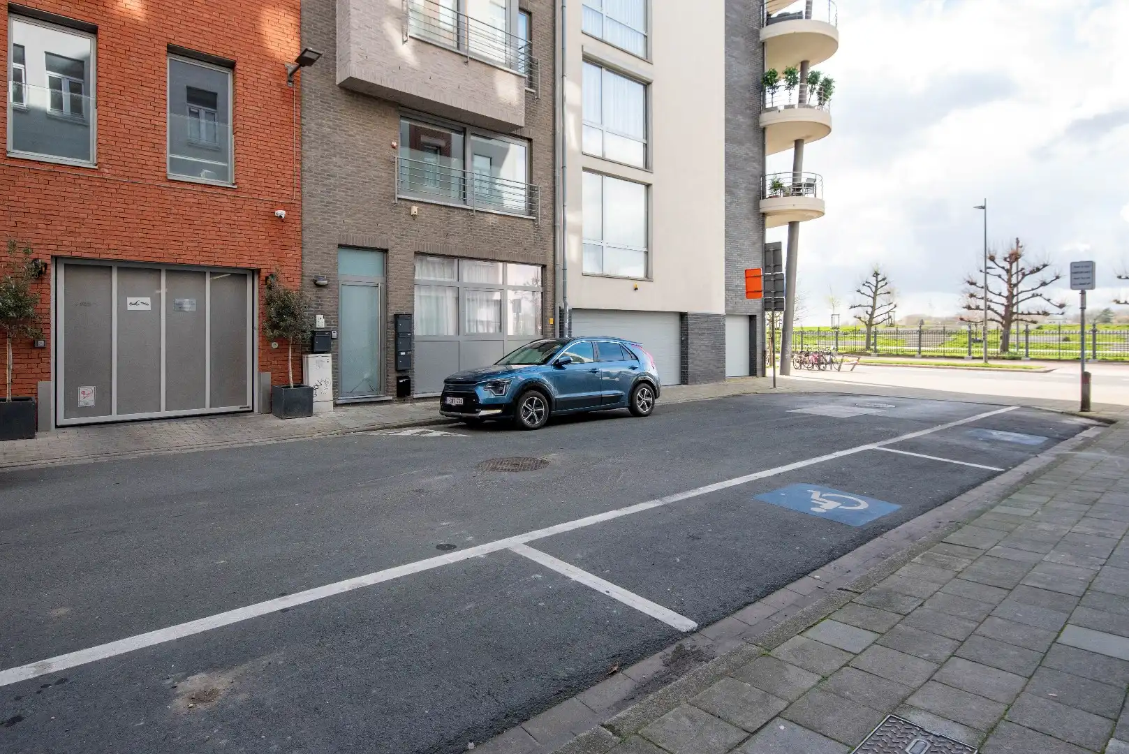 Parkeerplaats te koop foto 6
